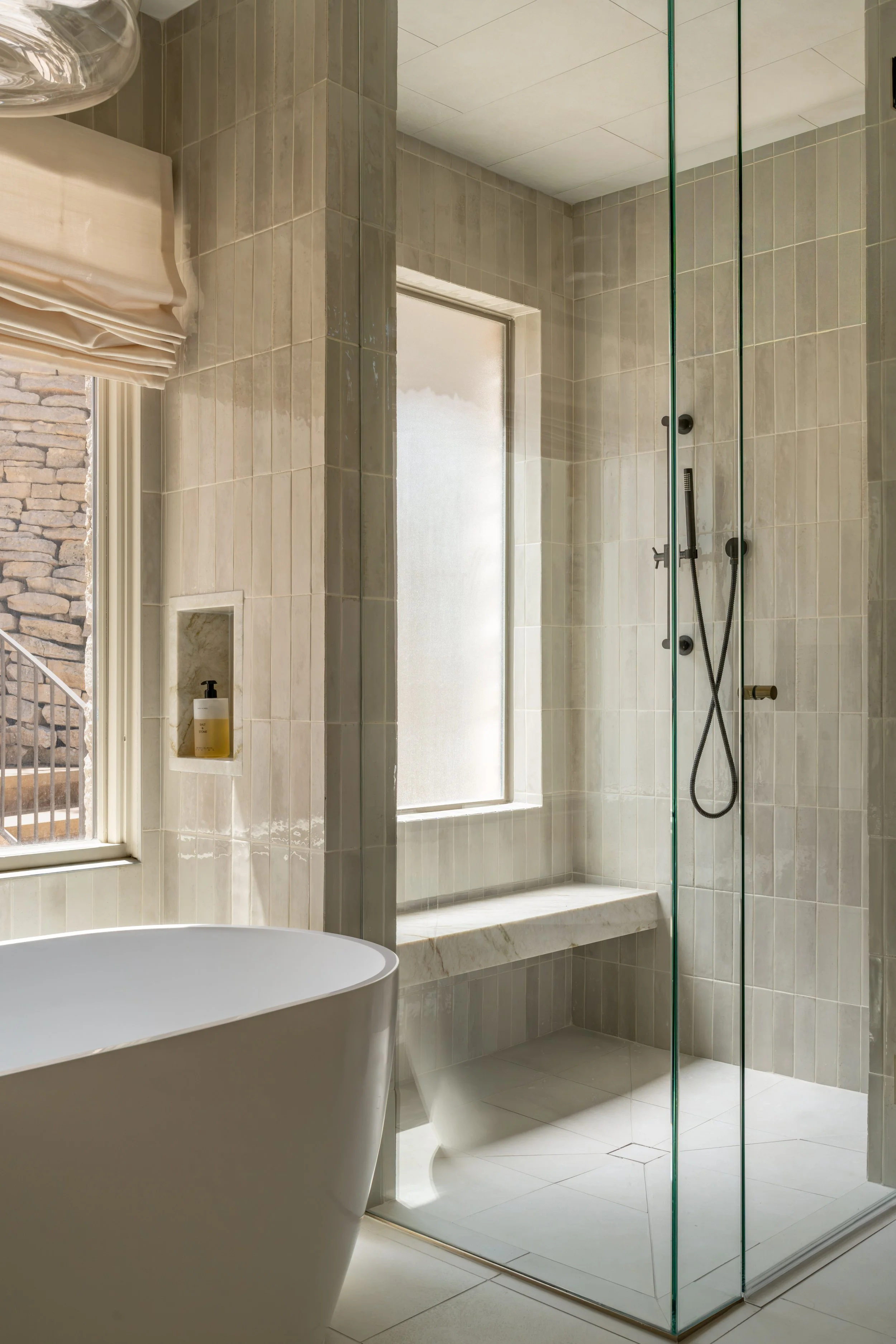 BVS-SUNDAE-DESIGN-MARINER-PRIMARY-BATHROOM-2 (1).jpg