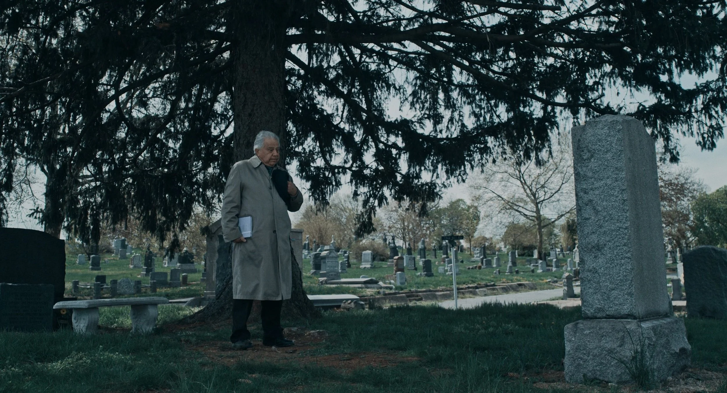 Richie Allan as Elmer