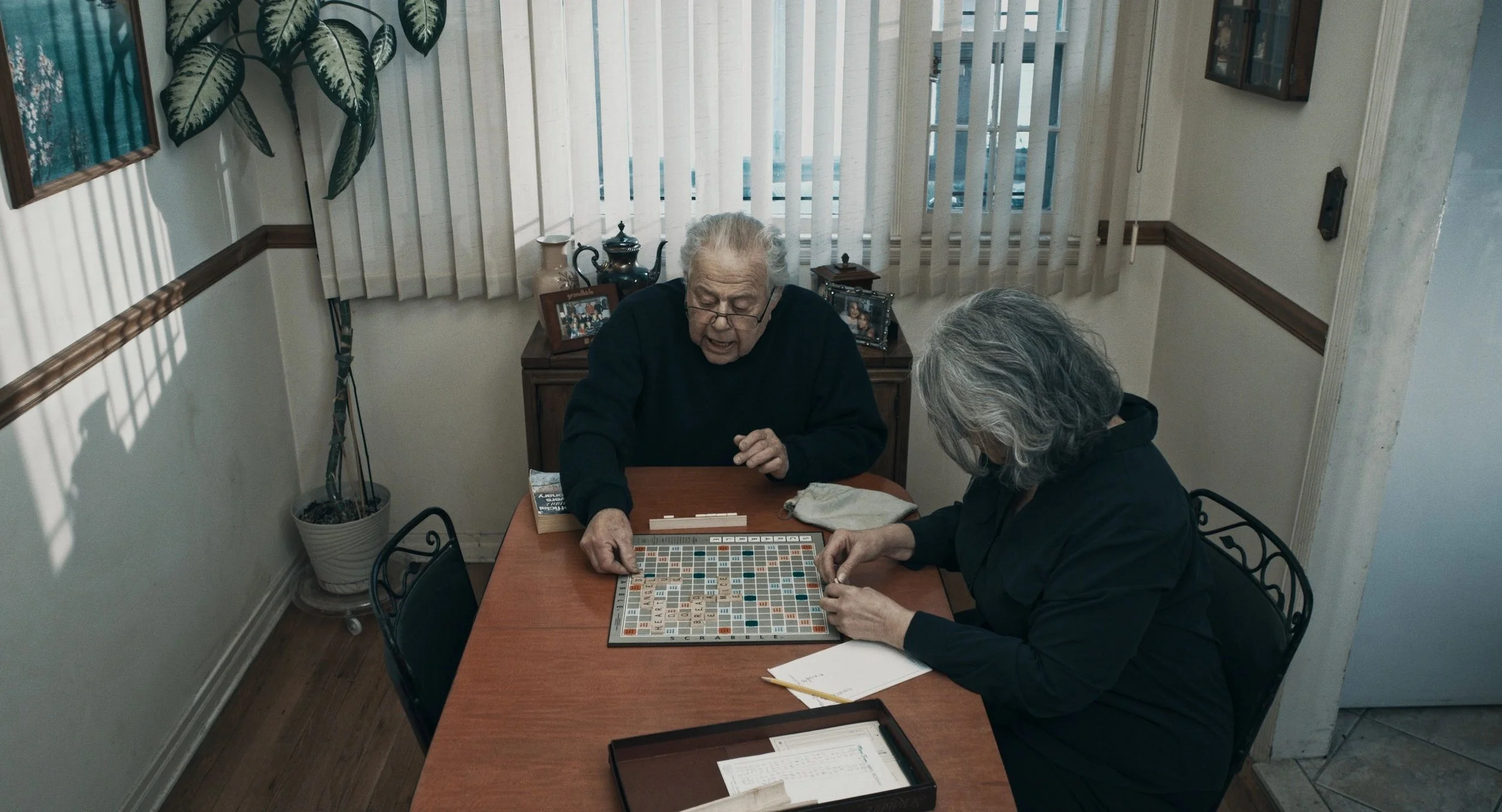 Richie Allan as Elmer and Elvira Tortora as Abigail