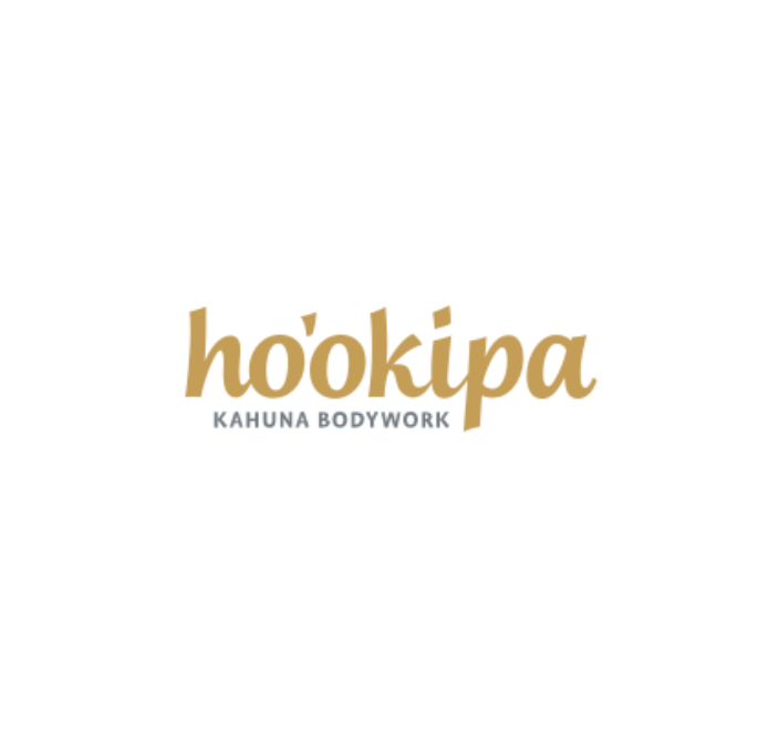 Logo mit dem Text 'hookipa KAHUNA BODYWORK' in gold und grau auf weißem Hintergrund.