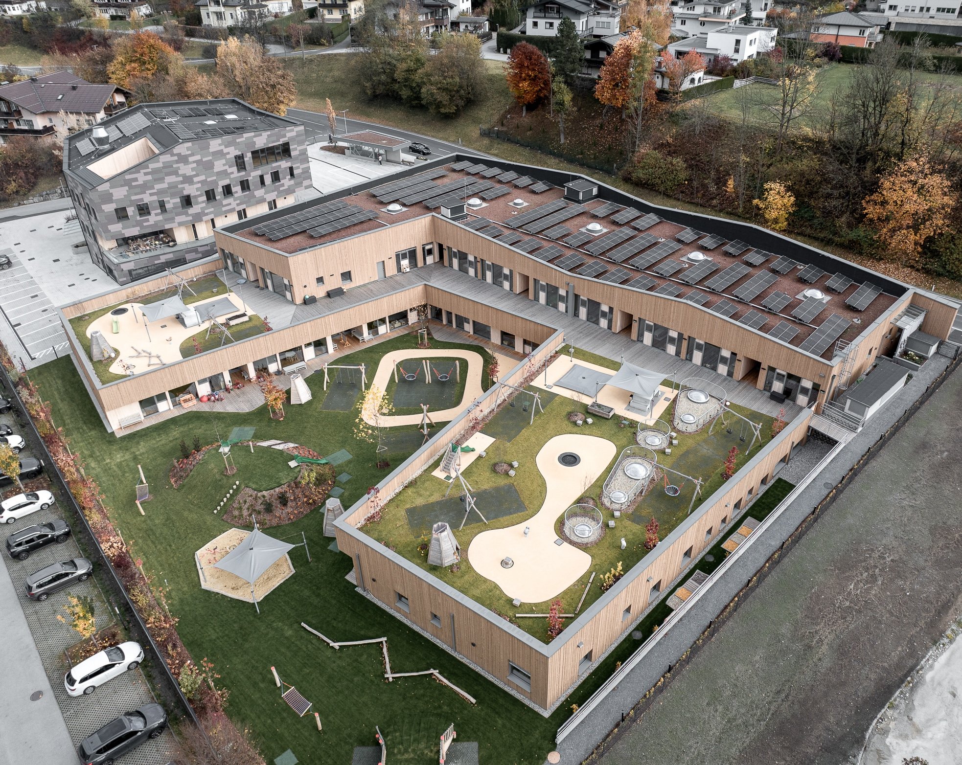 Mikado_Tp3 Architekten_Luftbild_01.jpg