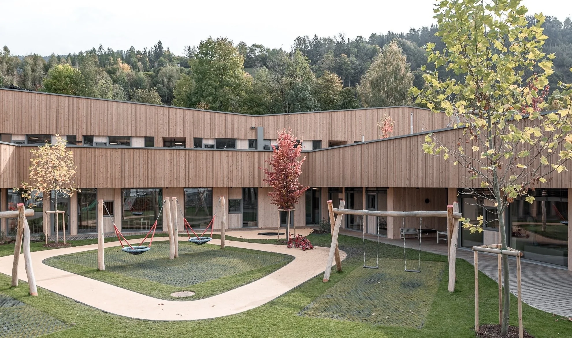 Mikado_Tp3 Architekten_Innenhof_10.jpg