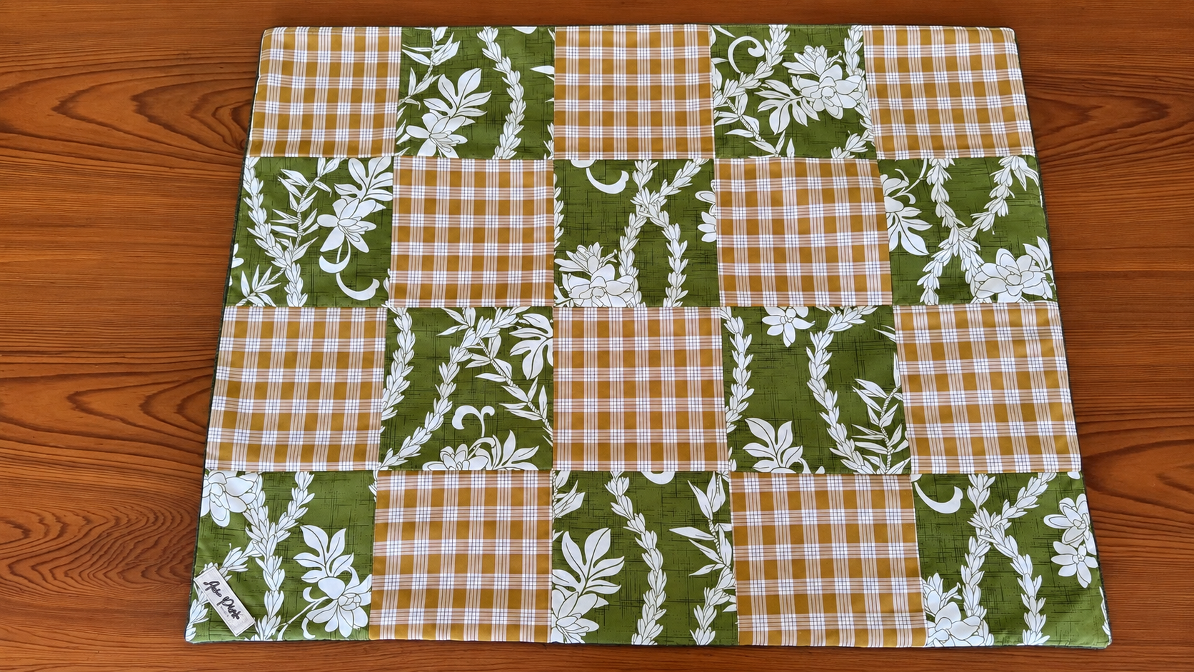 Olive Floral and Golden Plaid Quilt Mat.png