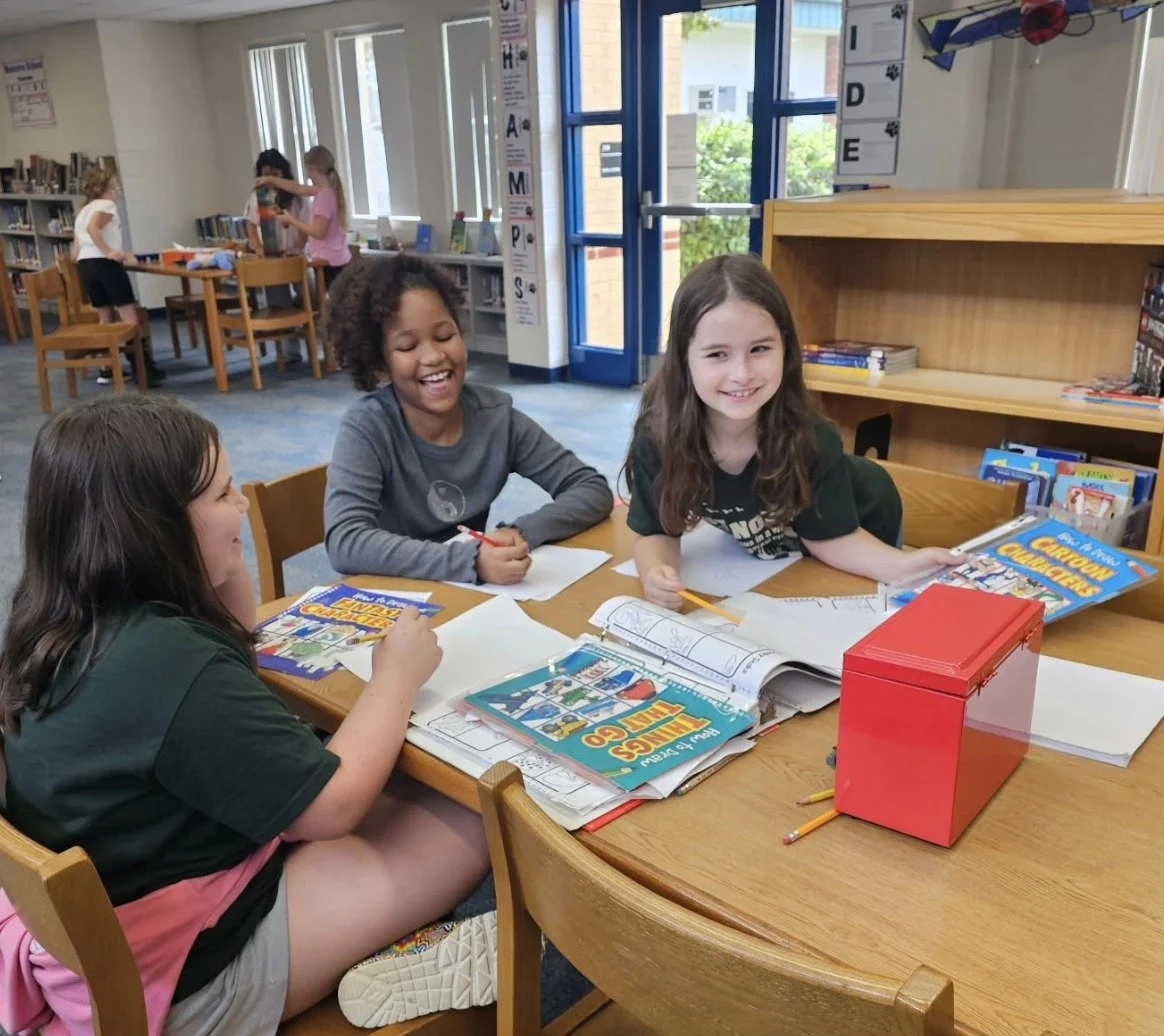 kids in library