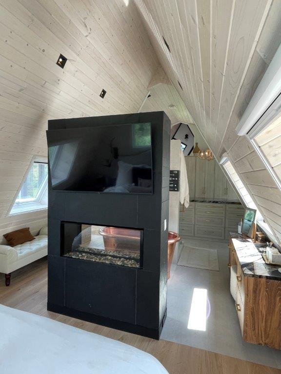 2024-07-19 12.02.28.jpg