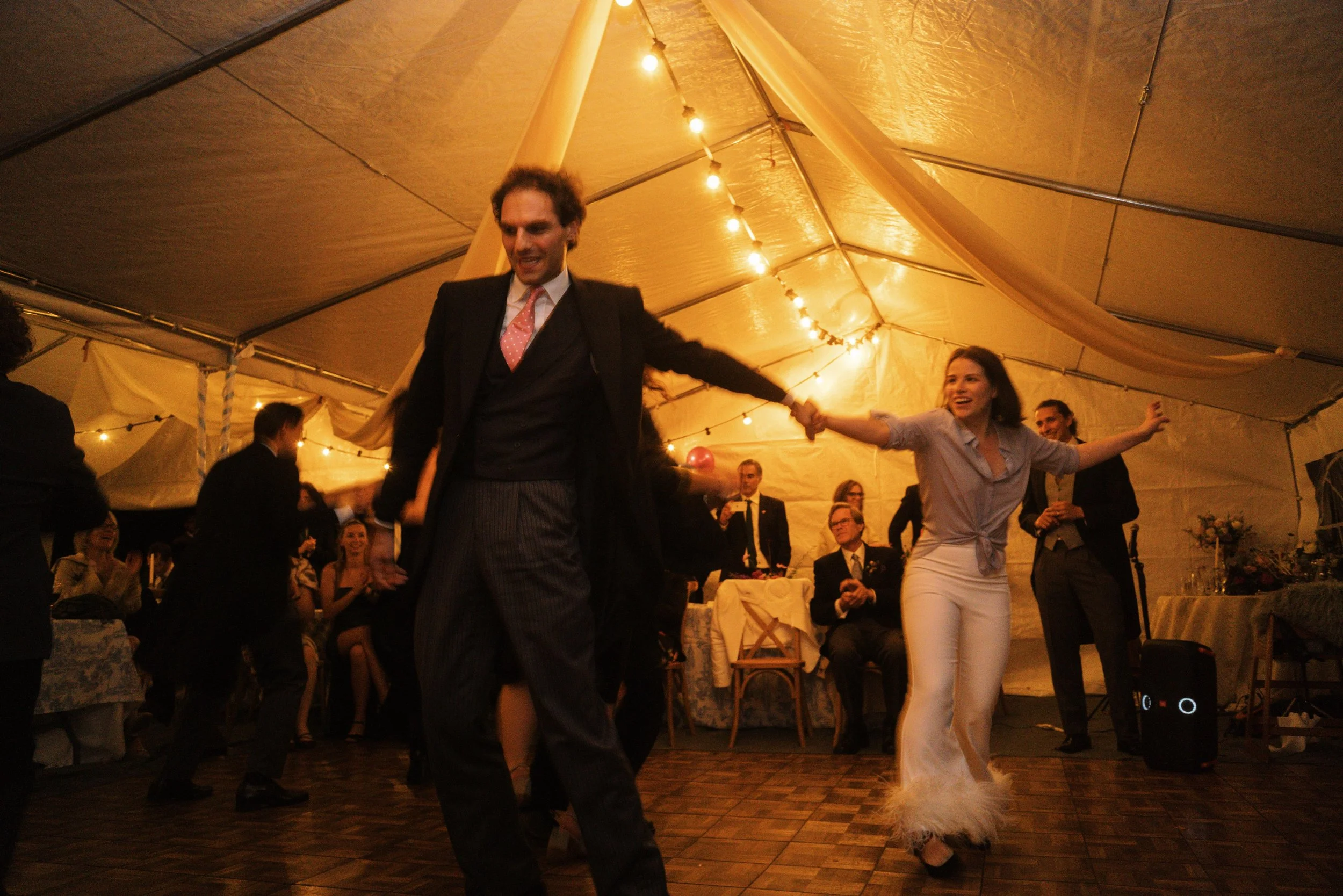 ZOE&ANDREW_BESTOF_22 - resized for website.jpg