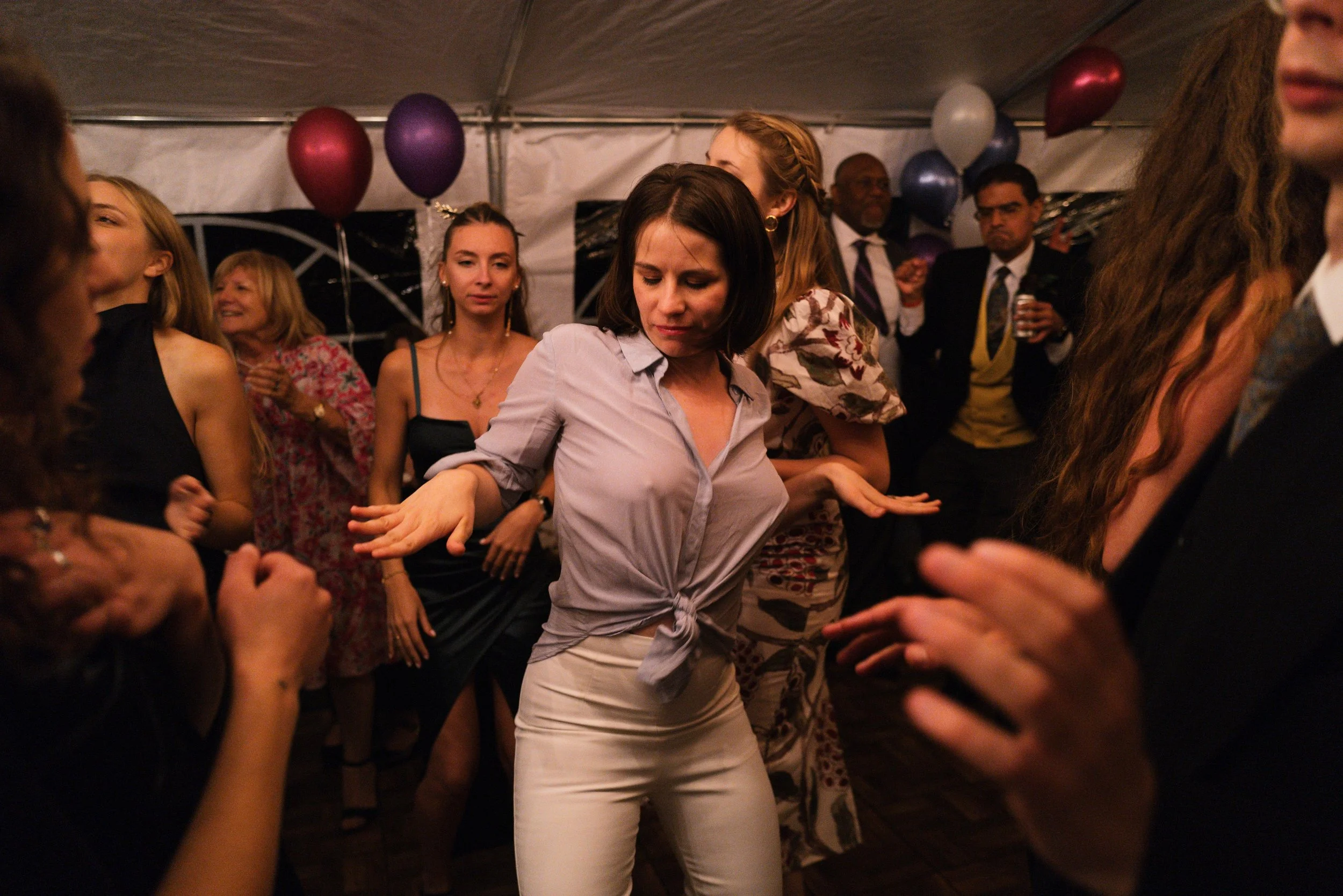 ZOE&ANDREW_BESTOF_23 resized.jpg