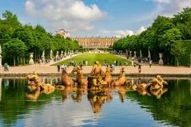 VERSAILLE EXCURSION TOUR
