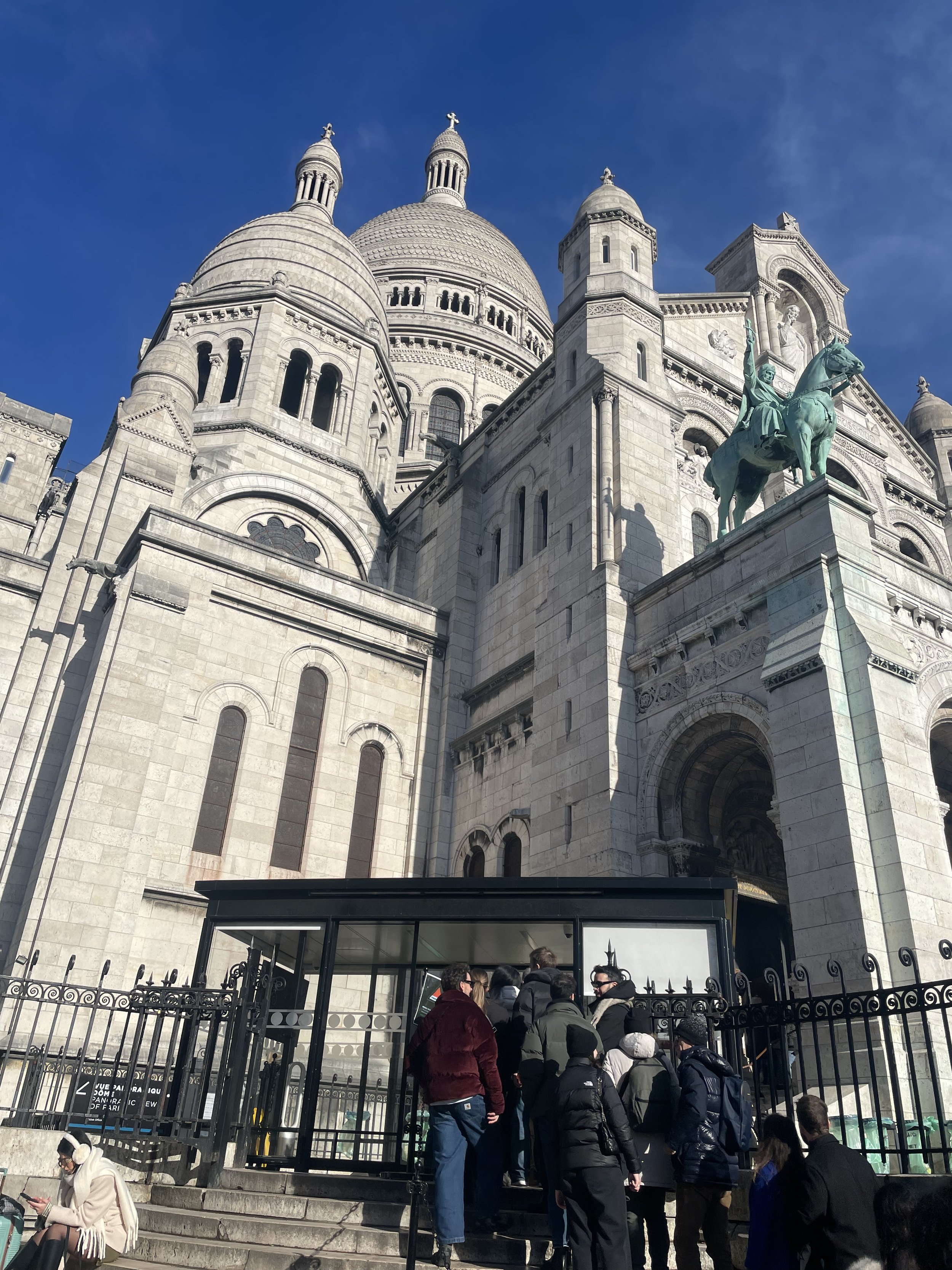 SACRE-COEUR BASILICA TOUR