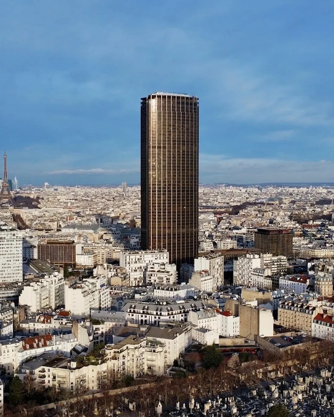 FREE MONTPARNASSE DISTRICT TOUR
