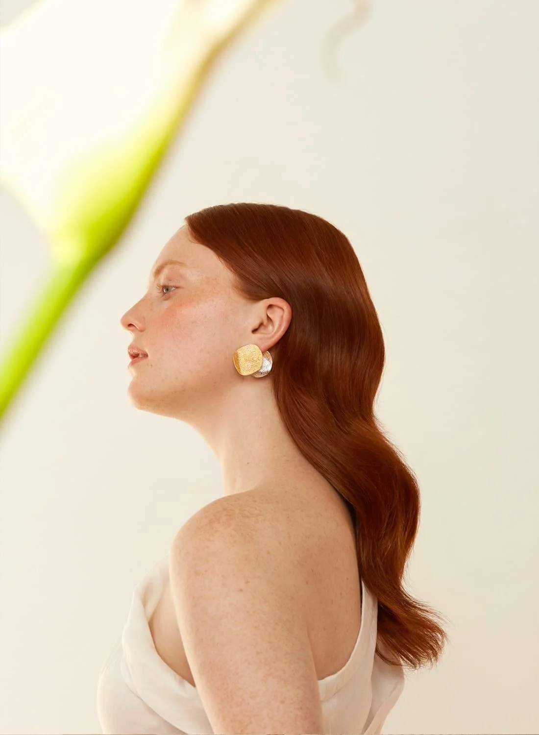 How to Shop For Jewelry When You Have a Metal Allergy.