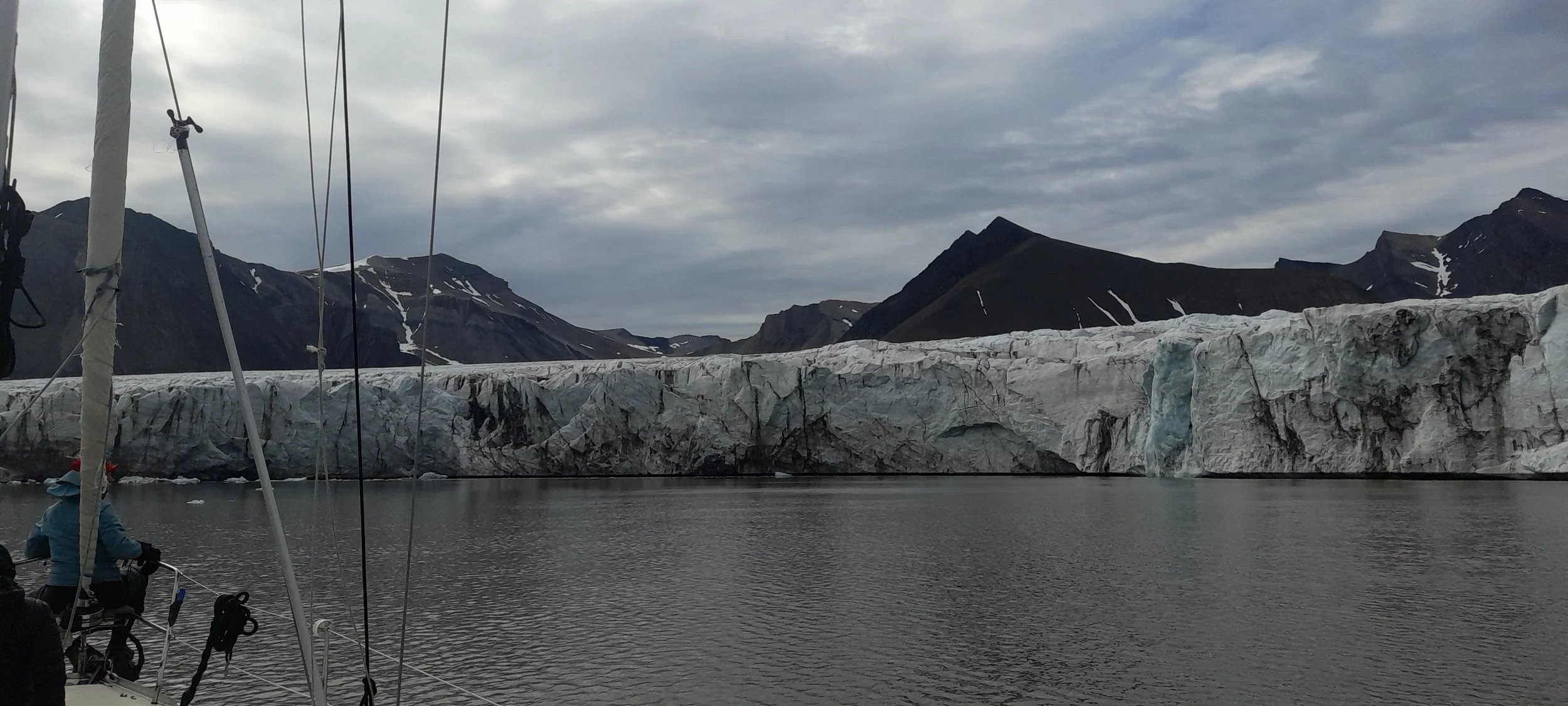 Sail & Hike Isfjorden, 10 hour day trip, 23 July 2026