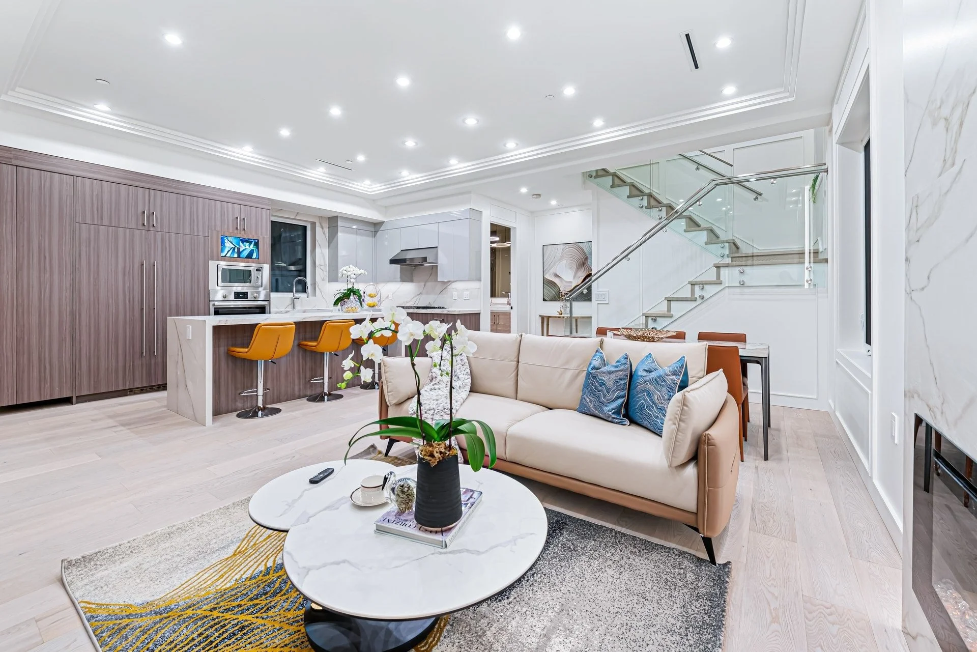 3476 kitchen,living,dining.JPG