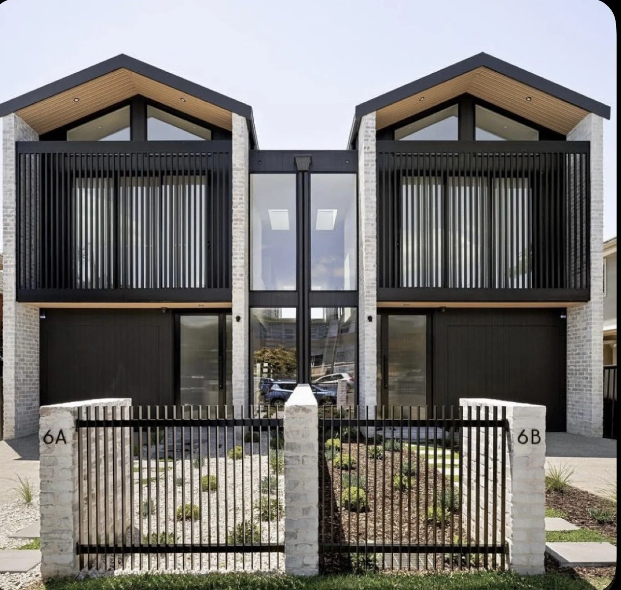 duplex side by side 1.jpg