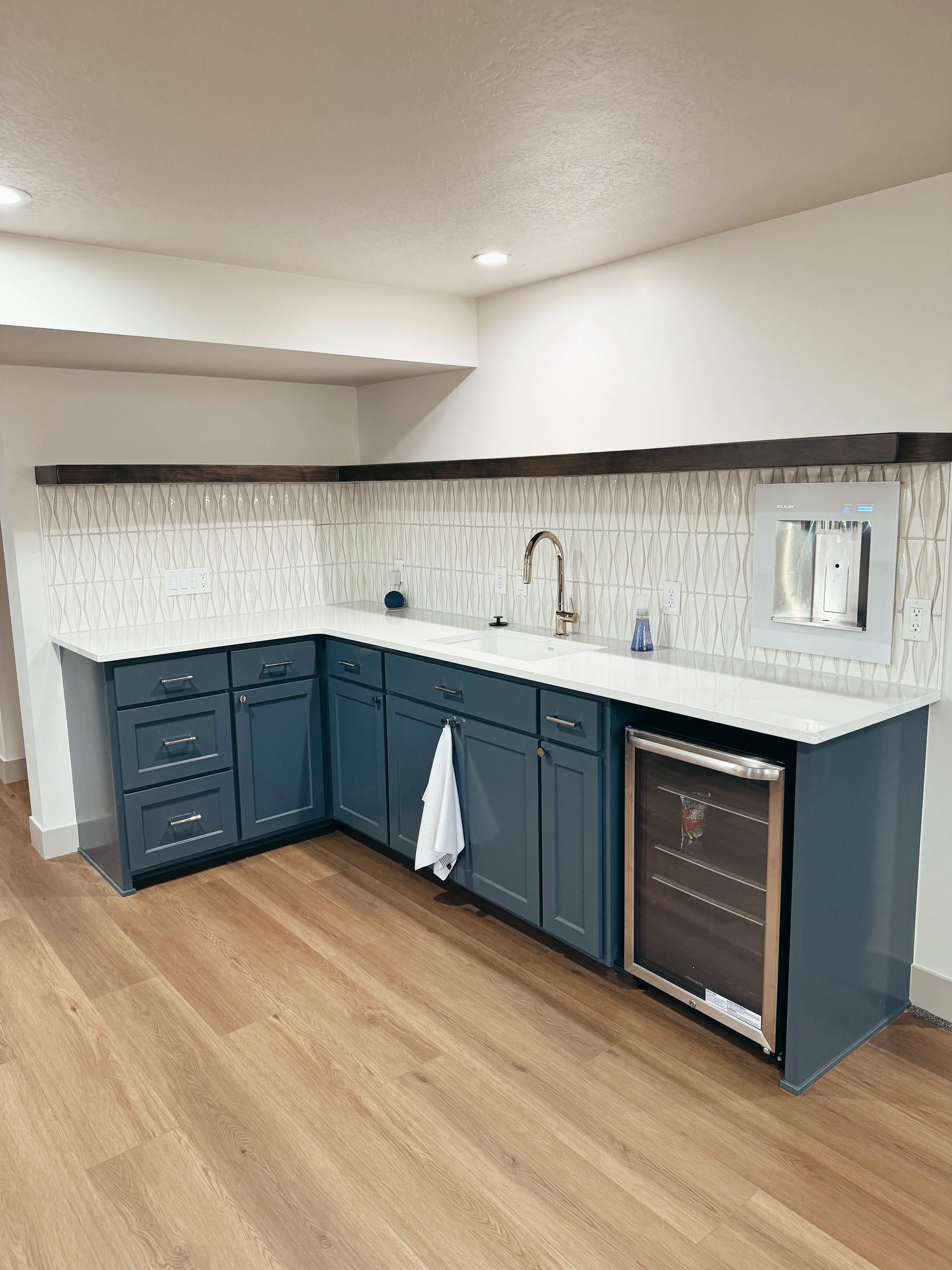 modern-basement-kitchen-design-utah.jpg.jpg