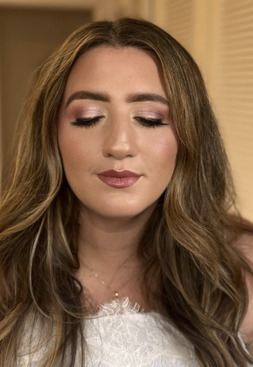 Makeup by Emma (13).png