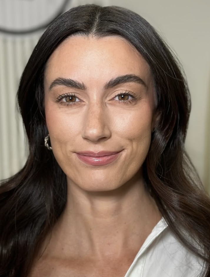 Makeup by Izzy (10).png