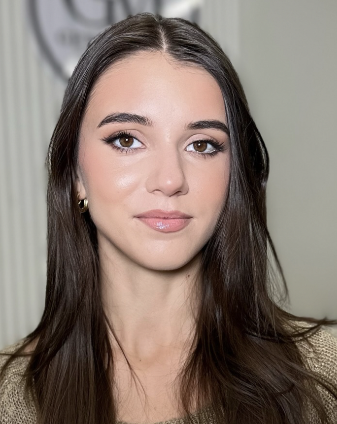 Makeup by Izzy (9).png