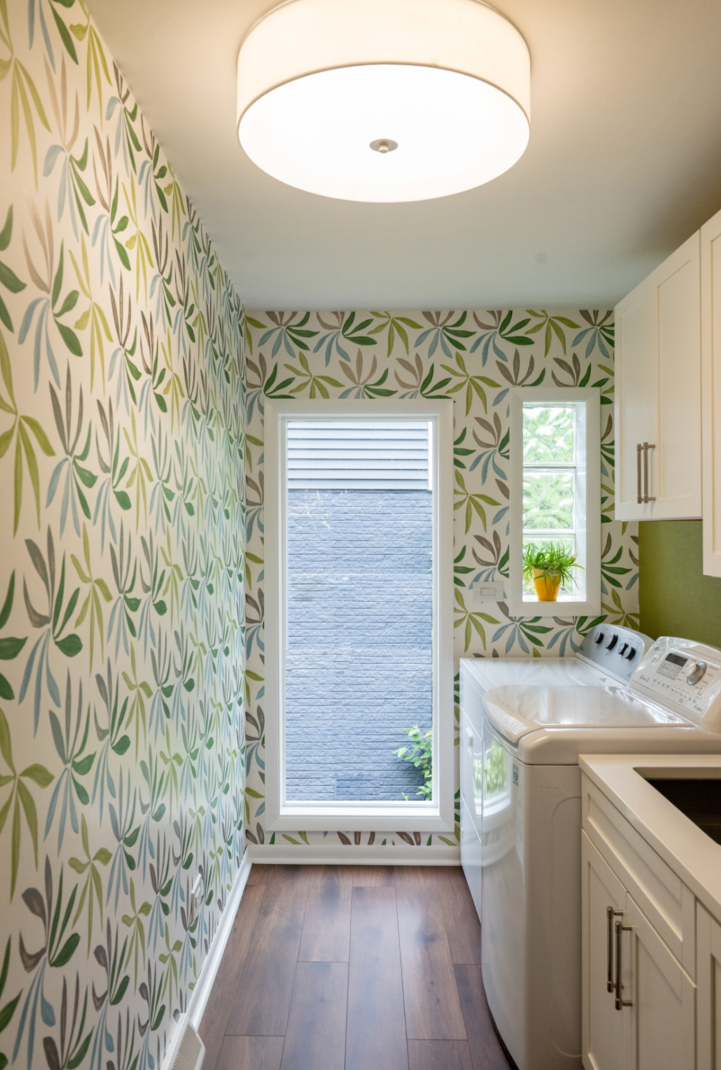 LAUNDRY ROOM.png