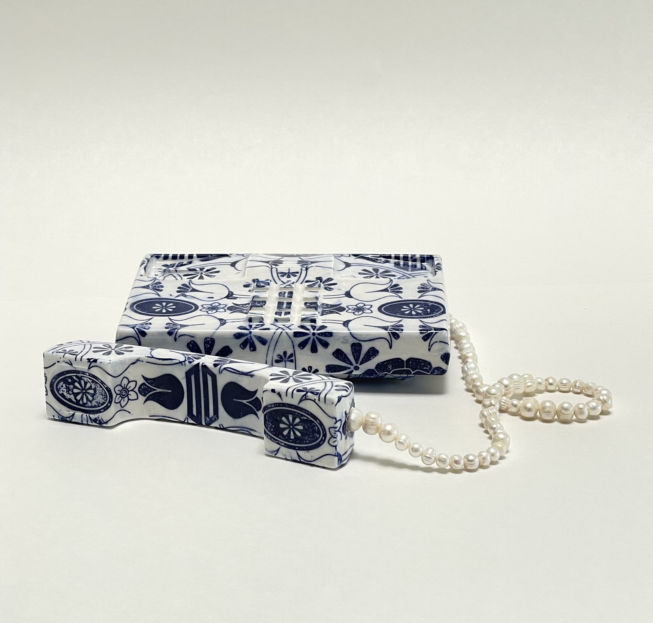 Tulip Spiegal Personal Line