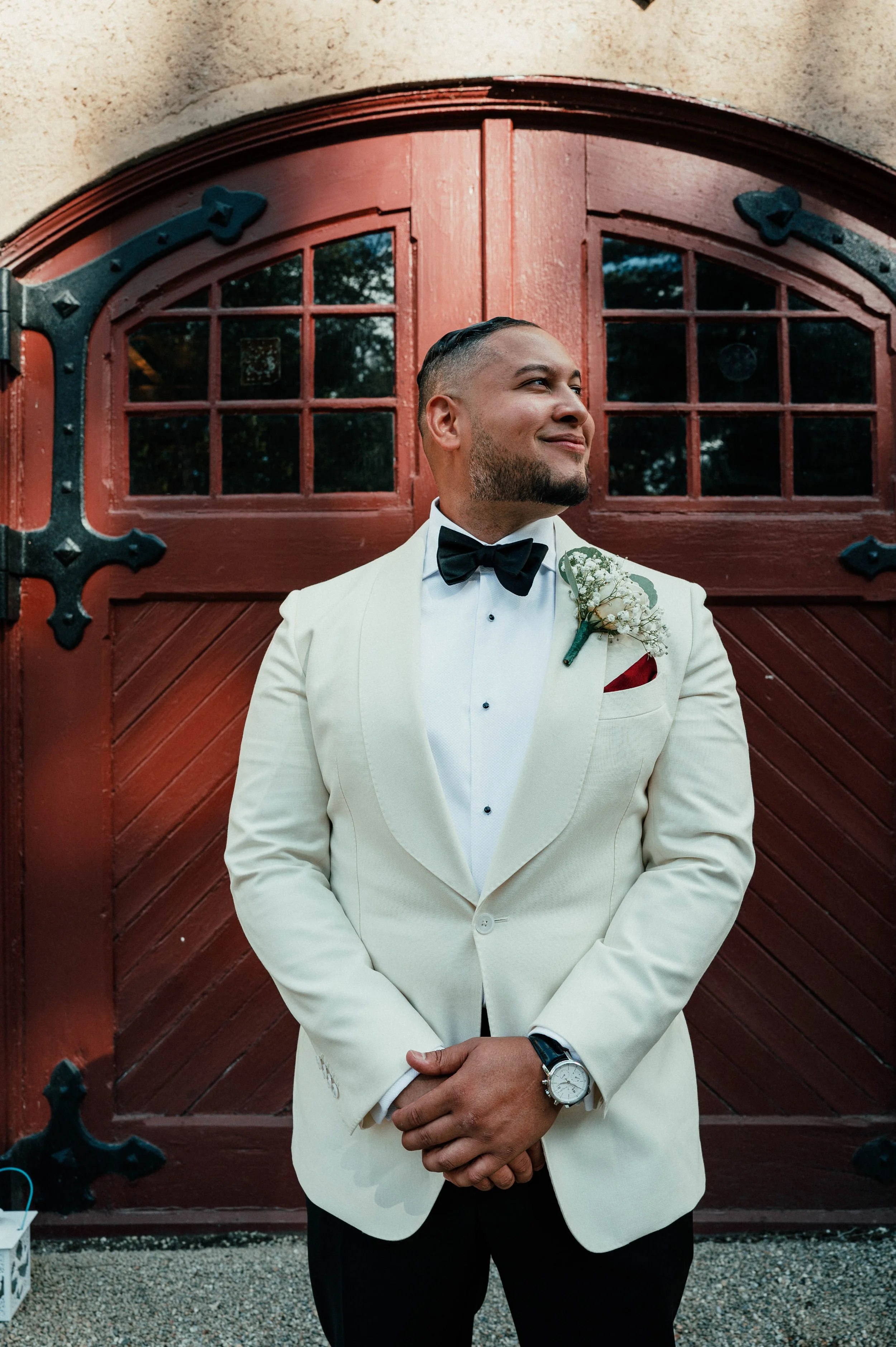 12.	Editorial Tulsa wedding with timeless styling