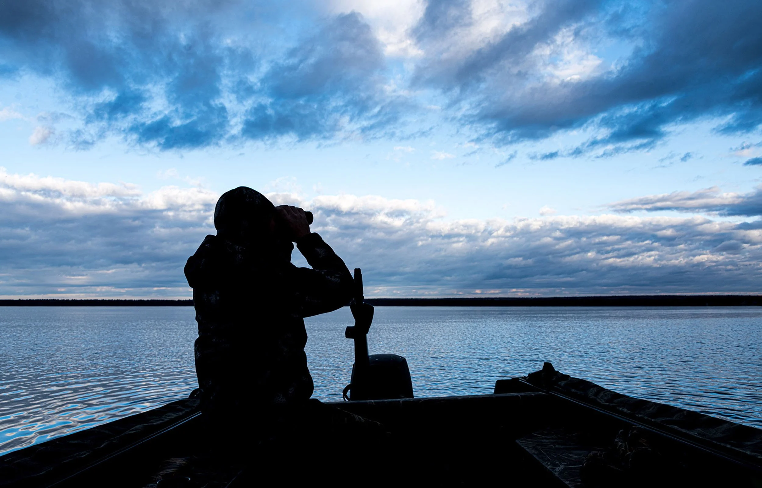 S250 Binoculars for Fishing, Offshore Scouting, and Long-Range Viewing