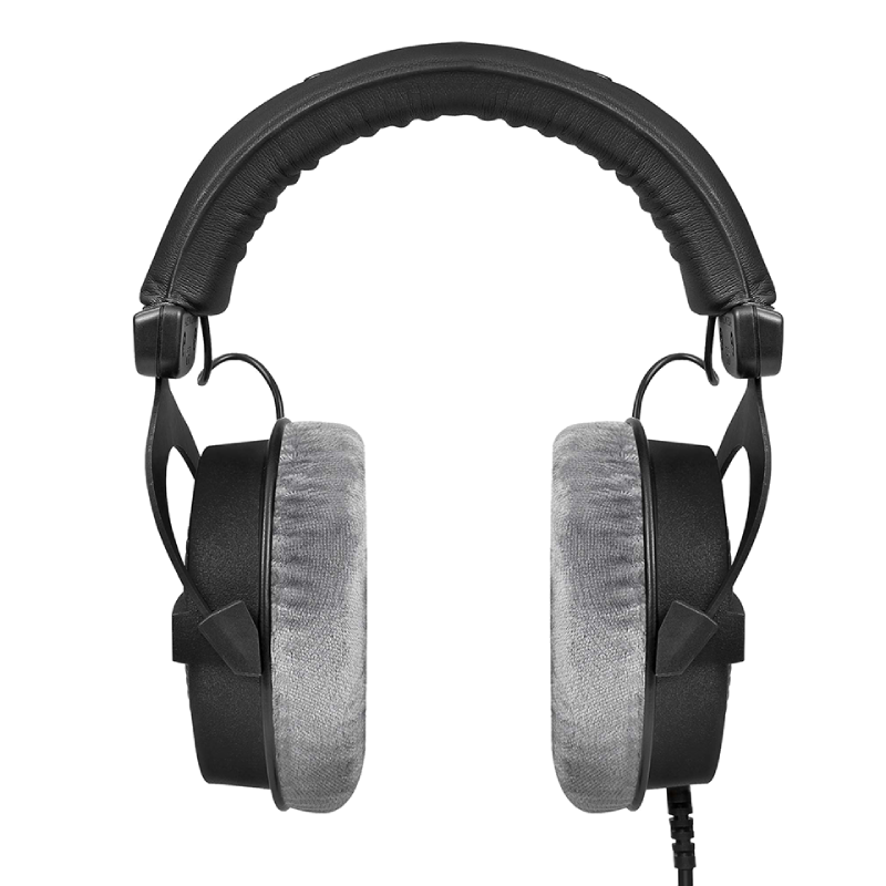 BEYERDYNAMIC DT 990 PRO3.png