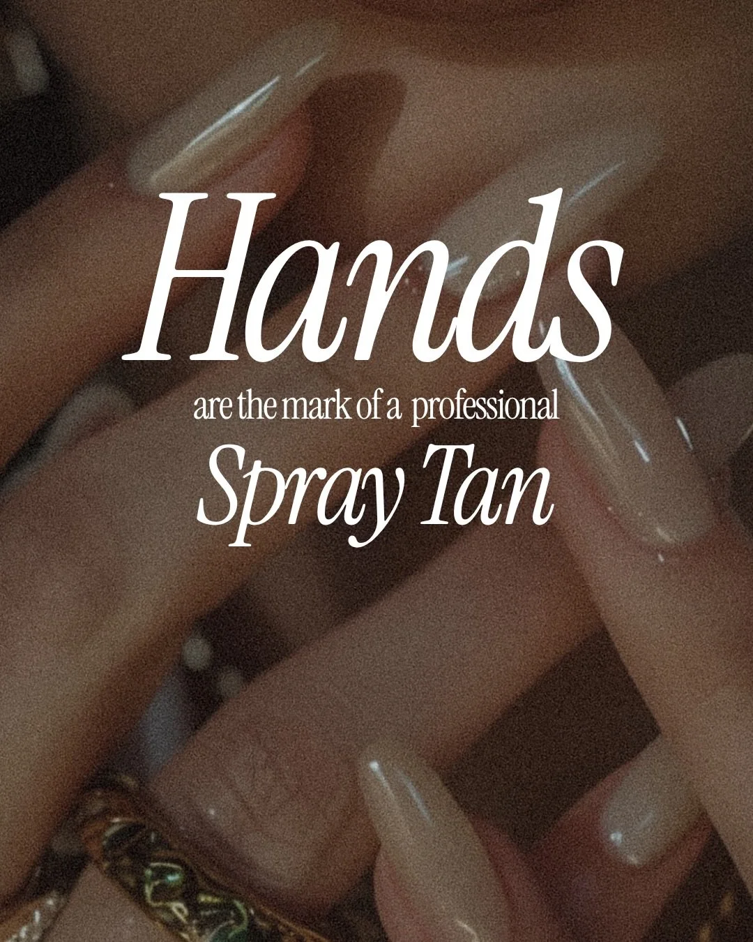 Genau daran erkennt man, ob ein Spray Tan wirklich gut  und professional gemacht ist:

Fleckige H&auml;nde, dunkle Kn&ouml;chel oder harte &Uuml;berg&auml;nge verraten sofort, wenn unsauber gearbeitet wurde.

Bei Sundrip werden H&auml;nde, Finger, Kn