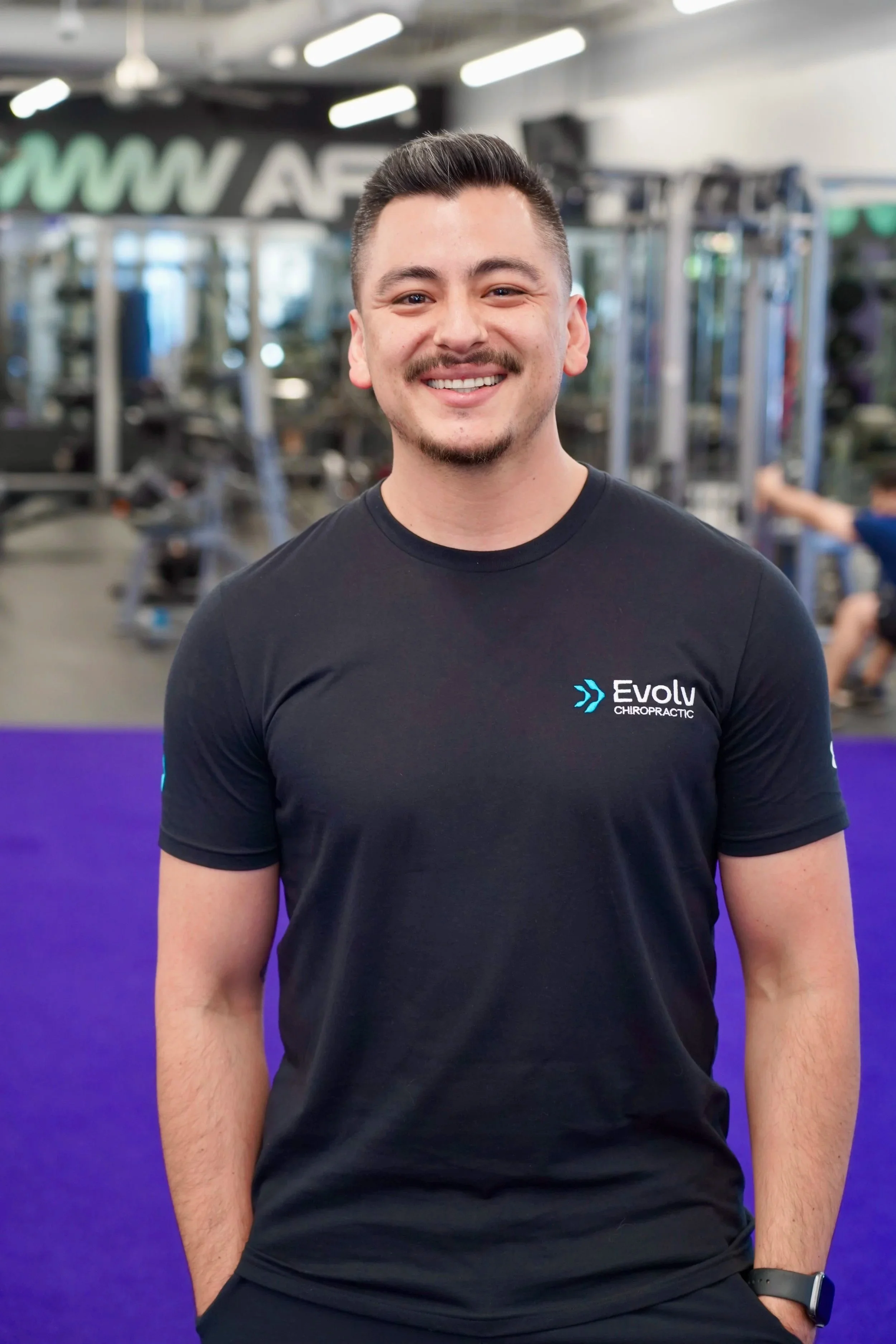 Dr. Cruz Orona, chiropractor at Evolv Chiropractic in Bishop Arts Dallas