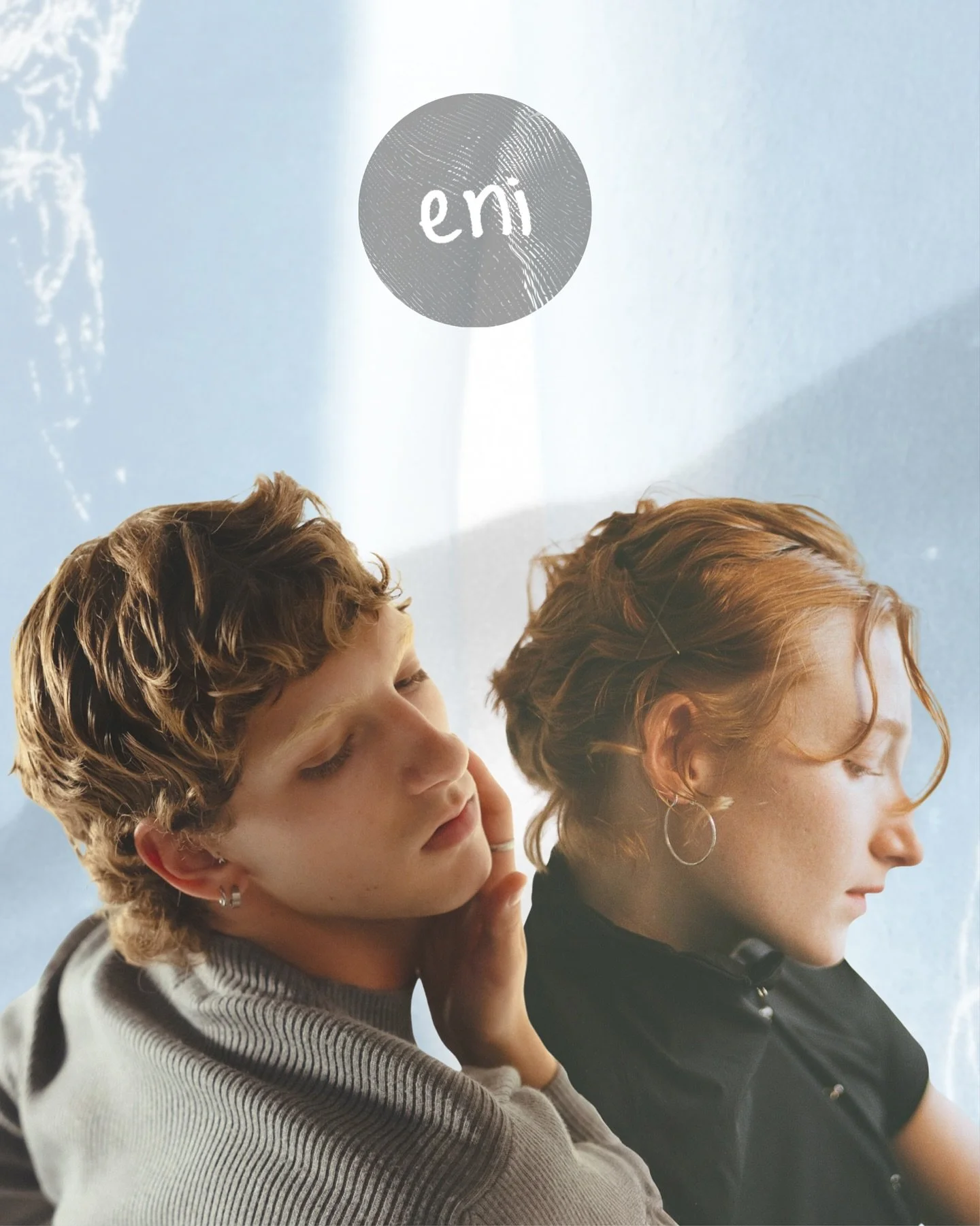 Meet eni.

Nicholas LaMaina and Ekko Greenbaum. 

Artist bios in comments. 

#eni #eniartistcollective #dancenyc #supportthearts