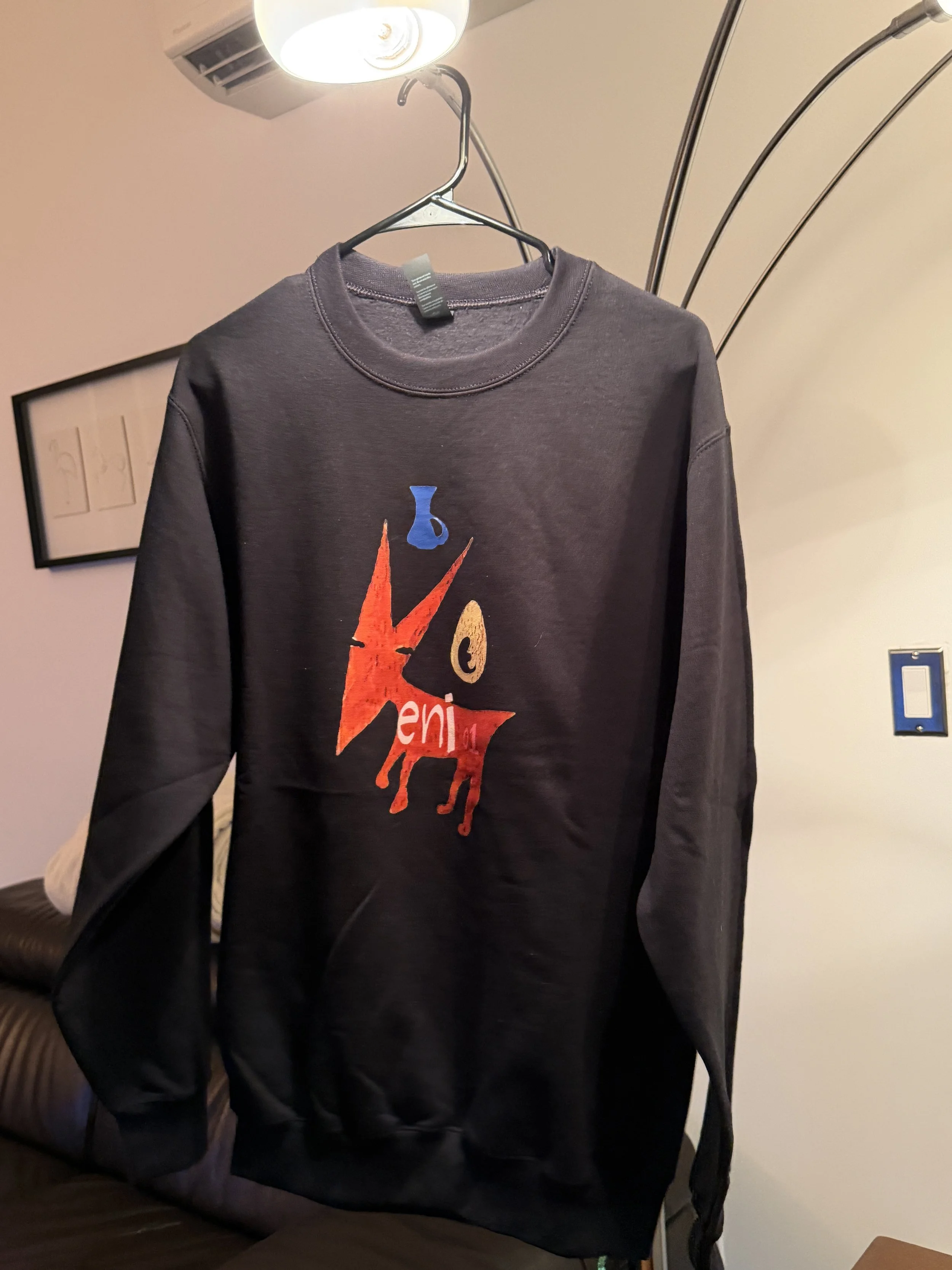 eni_01 crew neck sweater