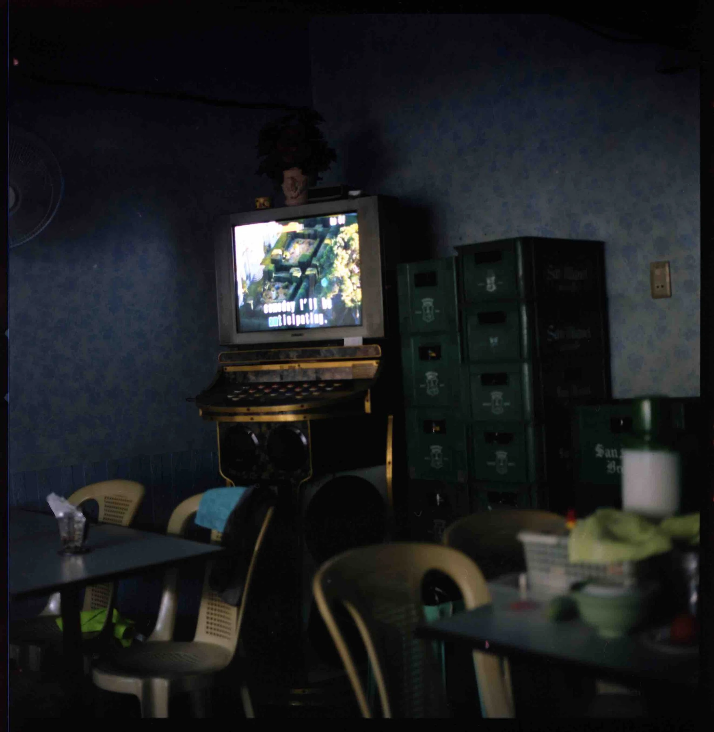 Karaoke-Frame BLUE 22.jpg