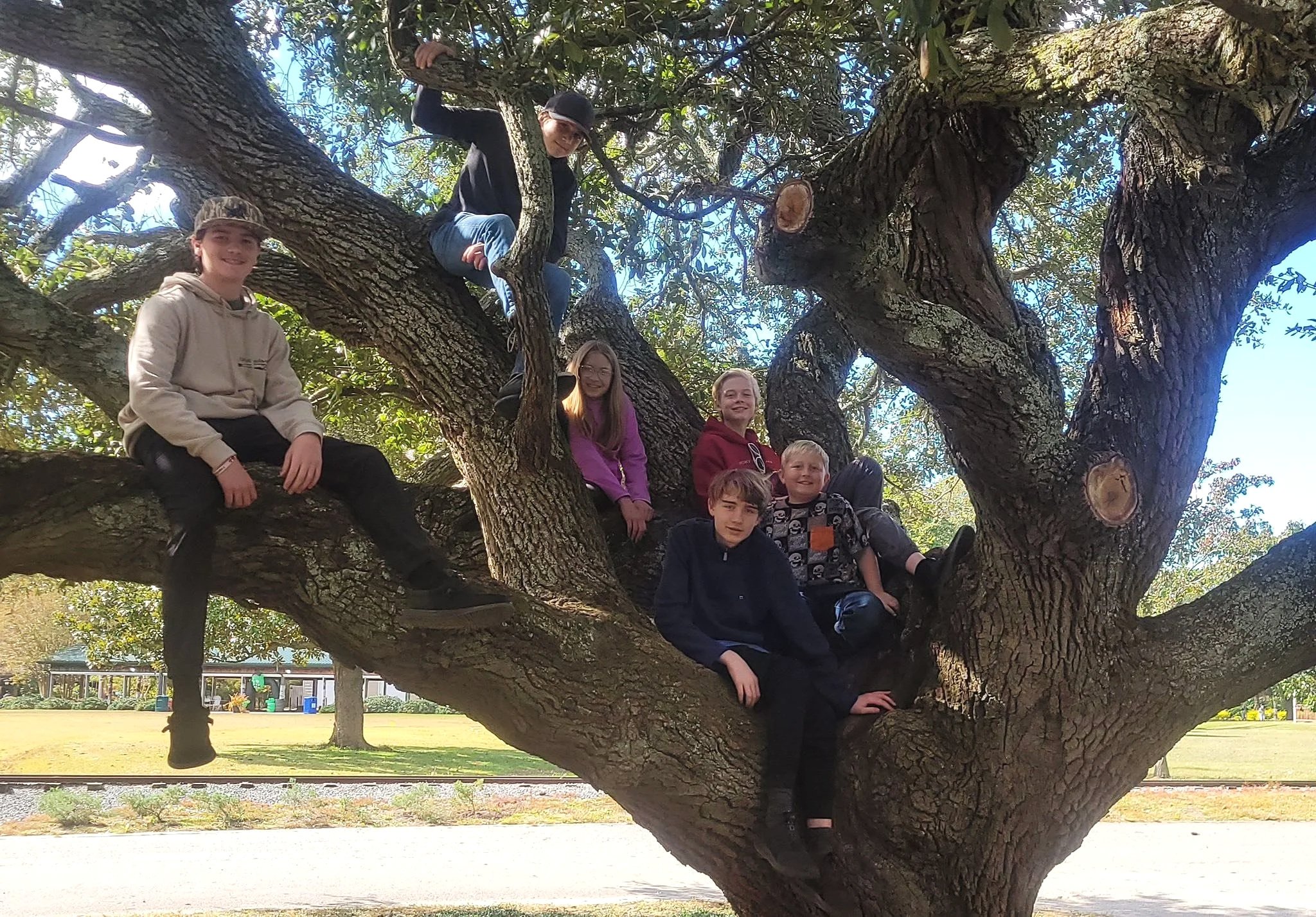 Photo of students from Shiloh Baptist Church youth ministry.