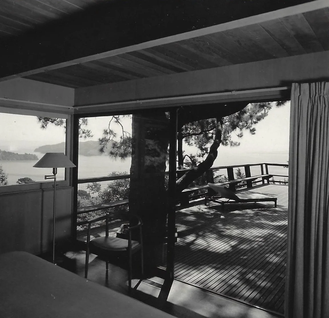 scan Laurence living0003 (1).jpg