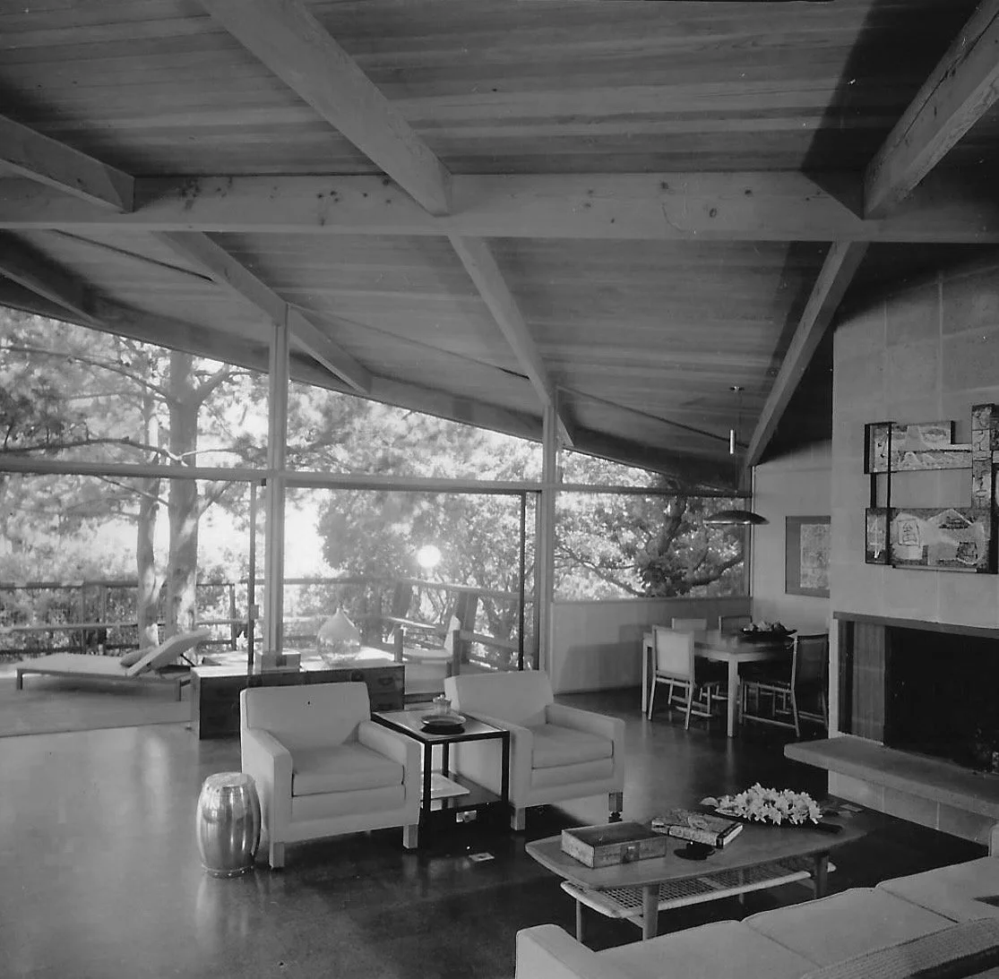 scan Laurence living0004.jpg