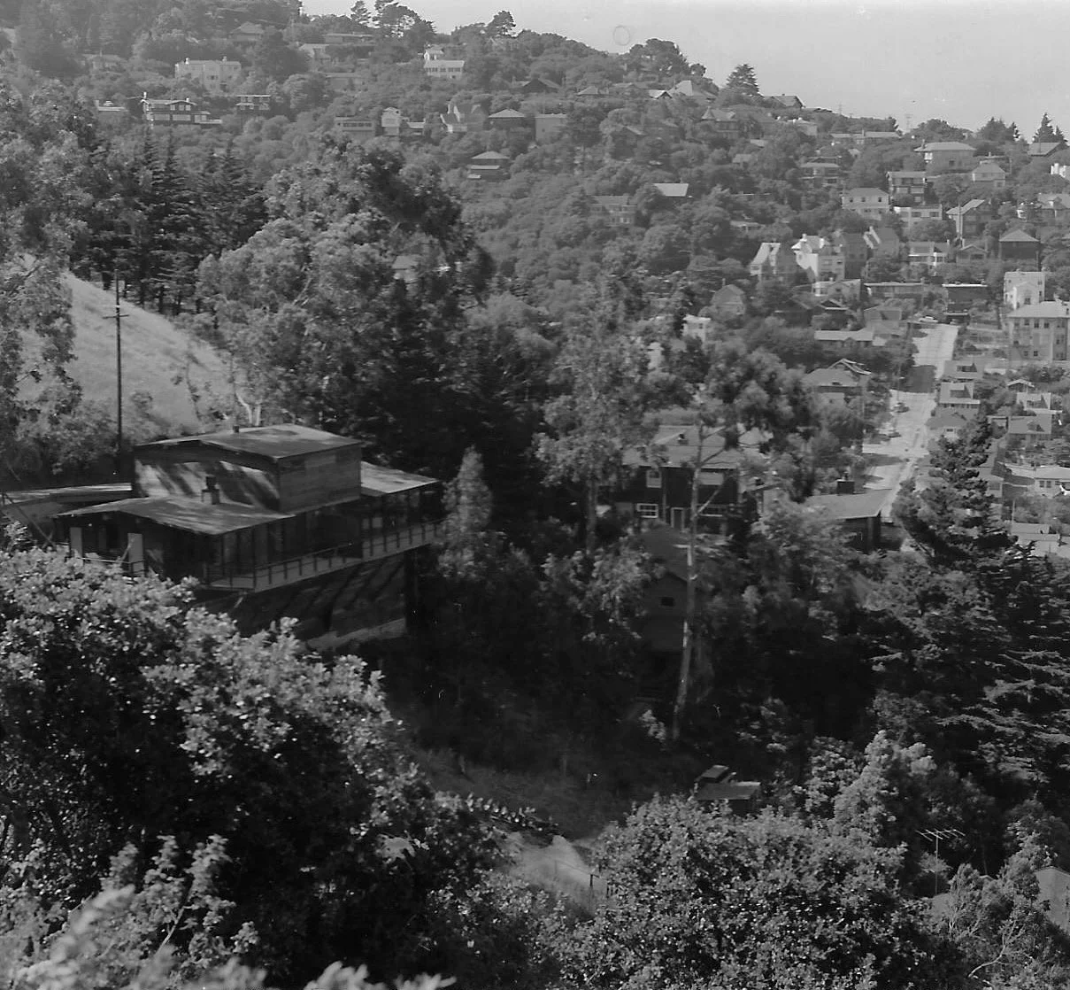 scan Laurence living0008.jpg