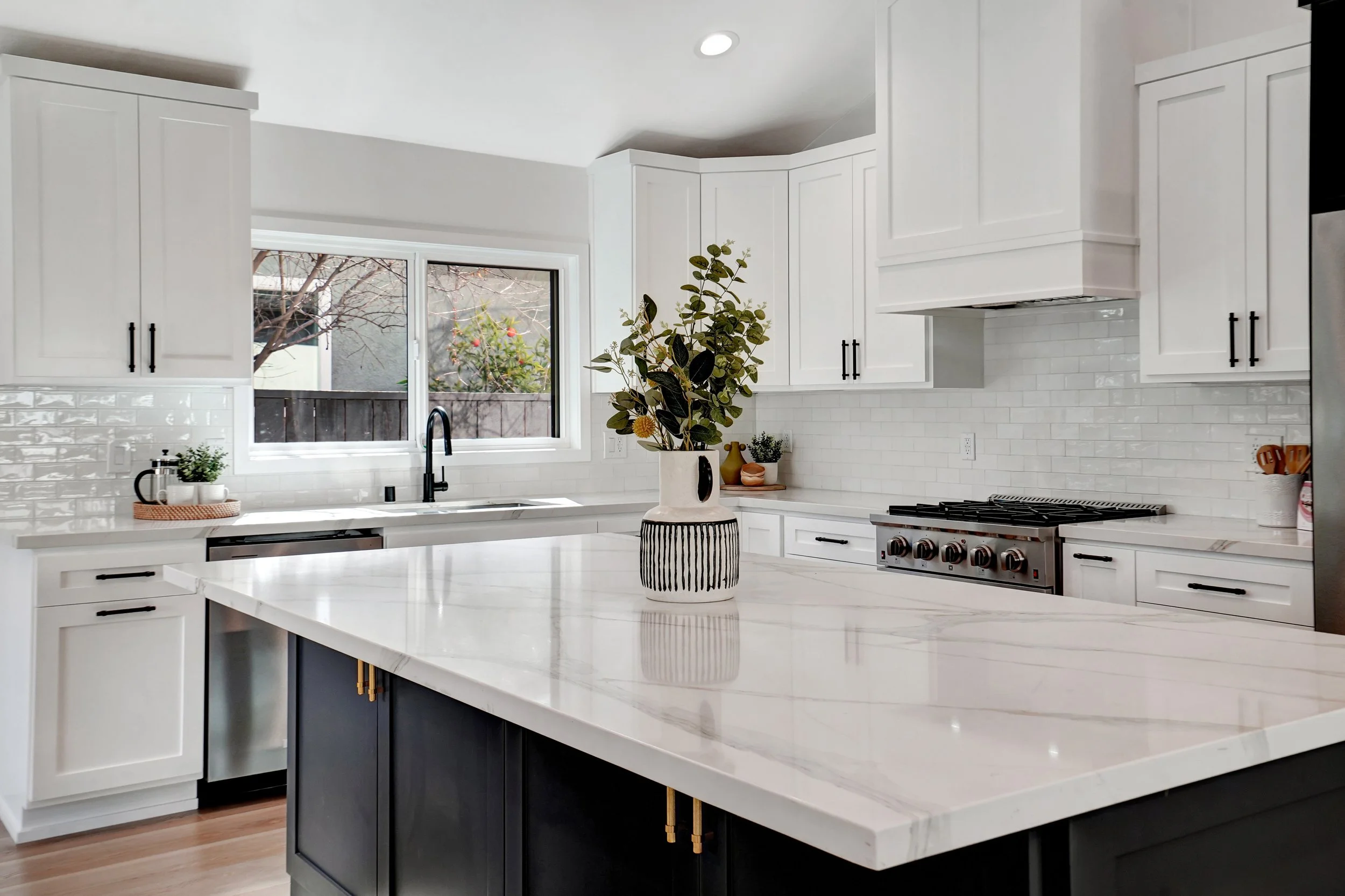 3326 La Clede Ave-8.jpg