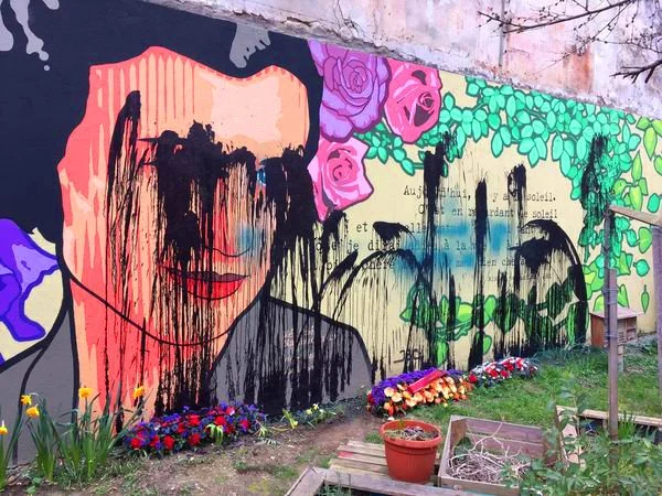 Fresque dégradée en janvier 2023 : elle sera restaurée quelques semaines après