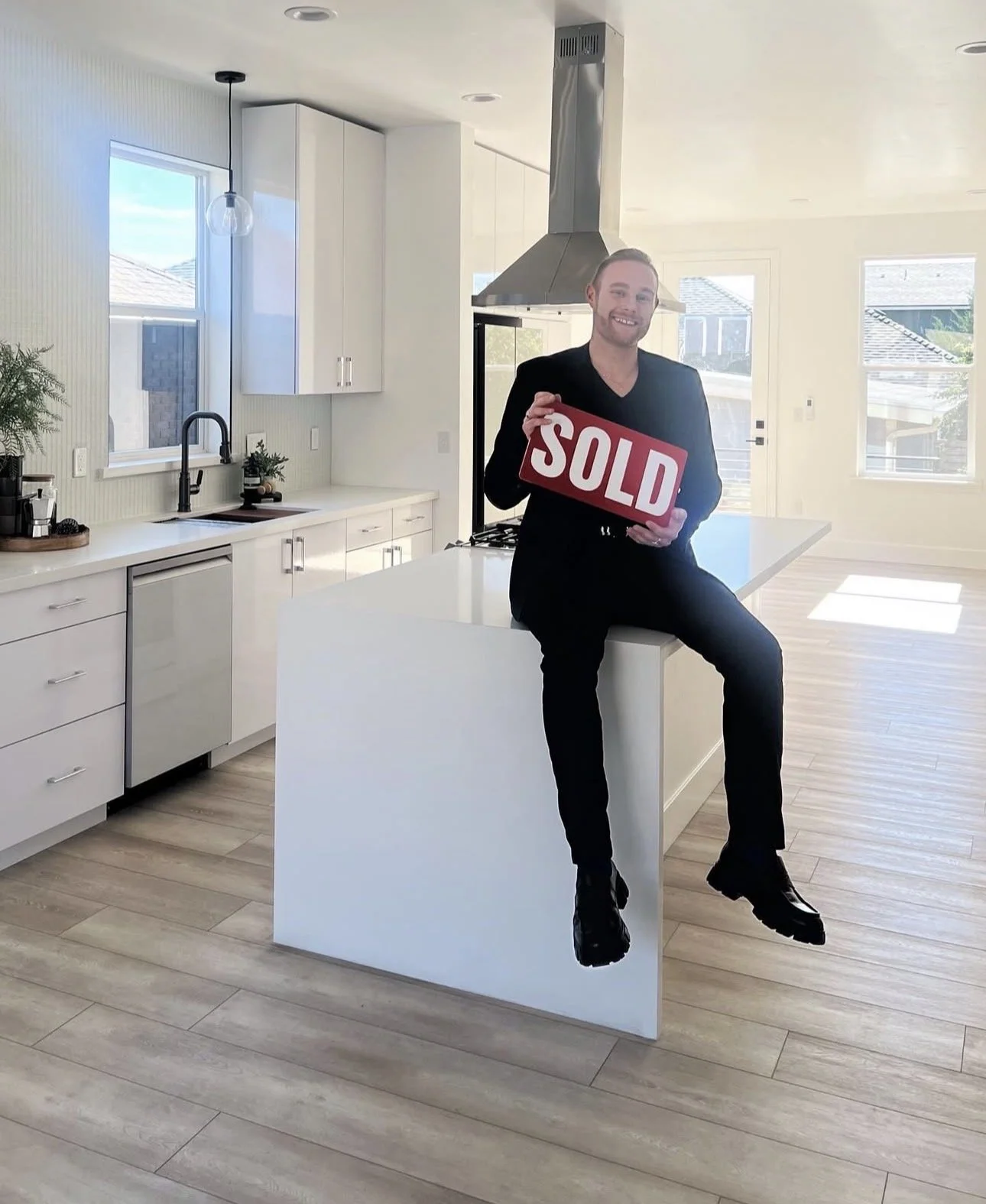 Stefano Hristov Real Estate Agent Sold Property
