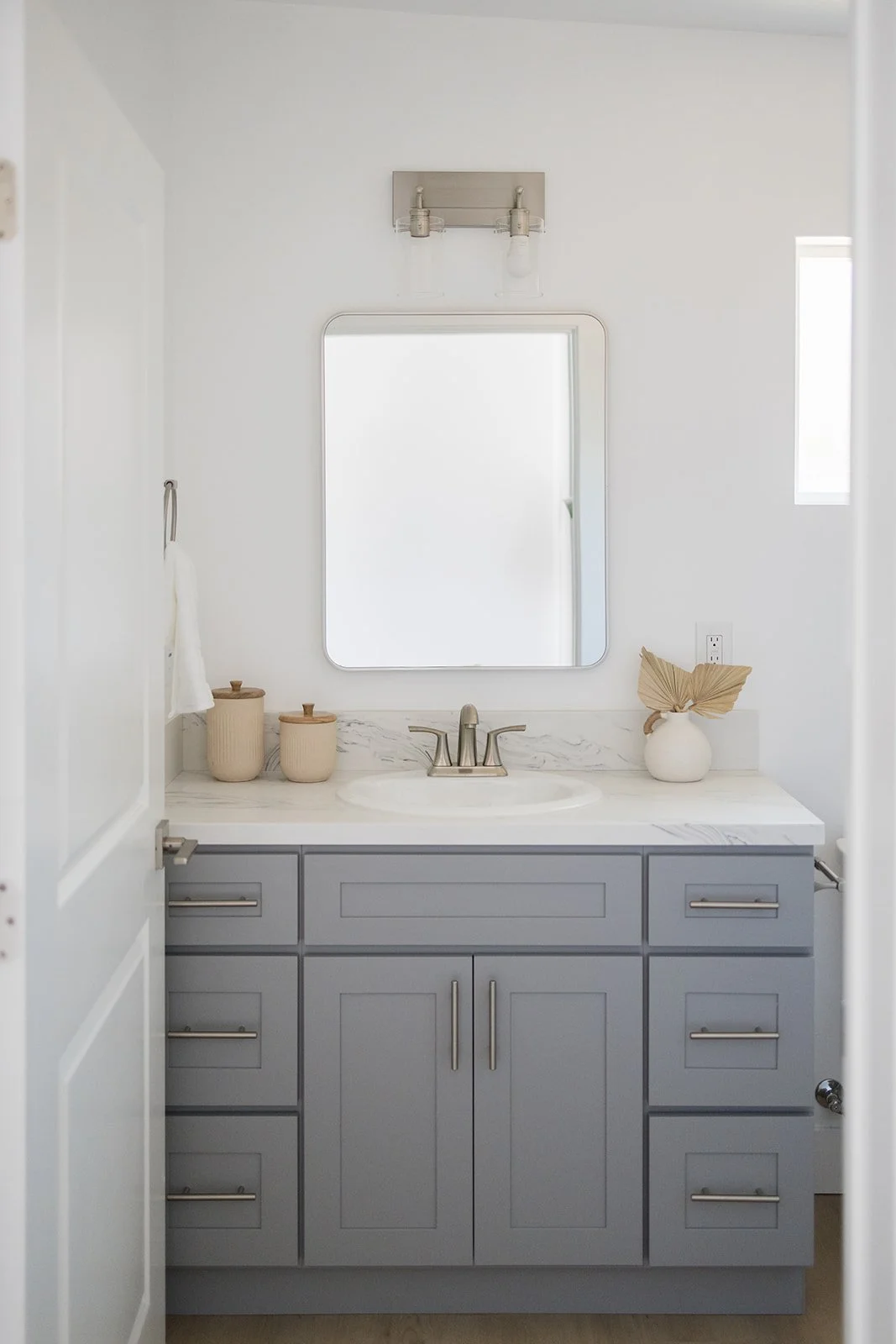 Encinitas PRADU - Bathroom