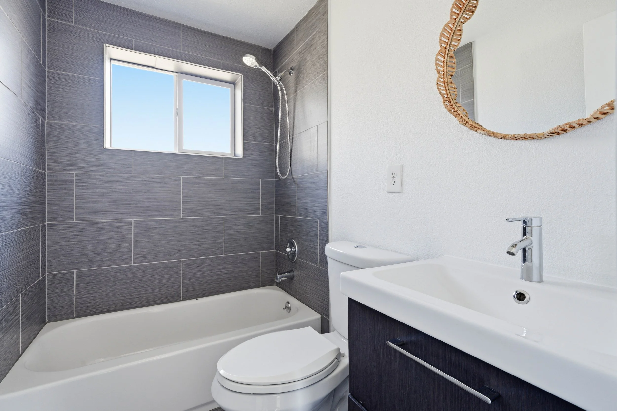 2949 Krameria St(MLS)-5.jpg