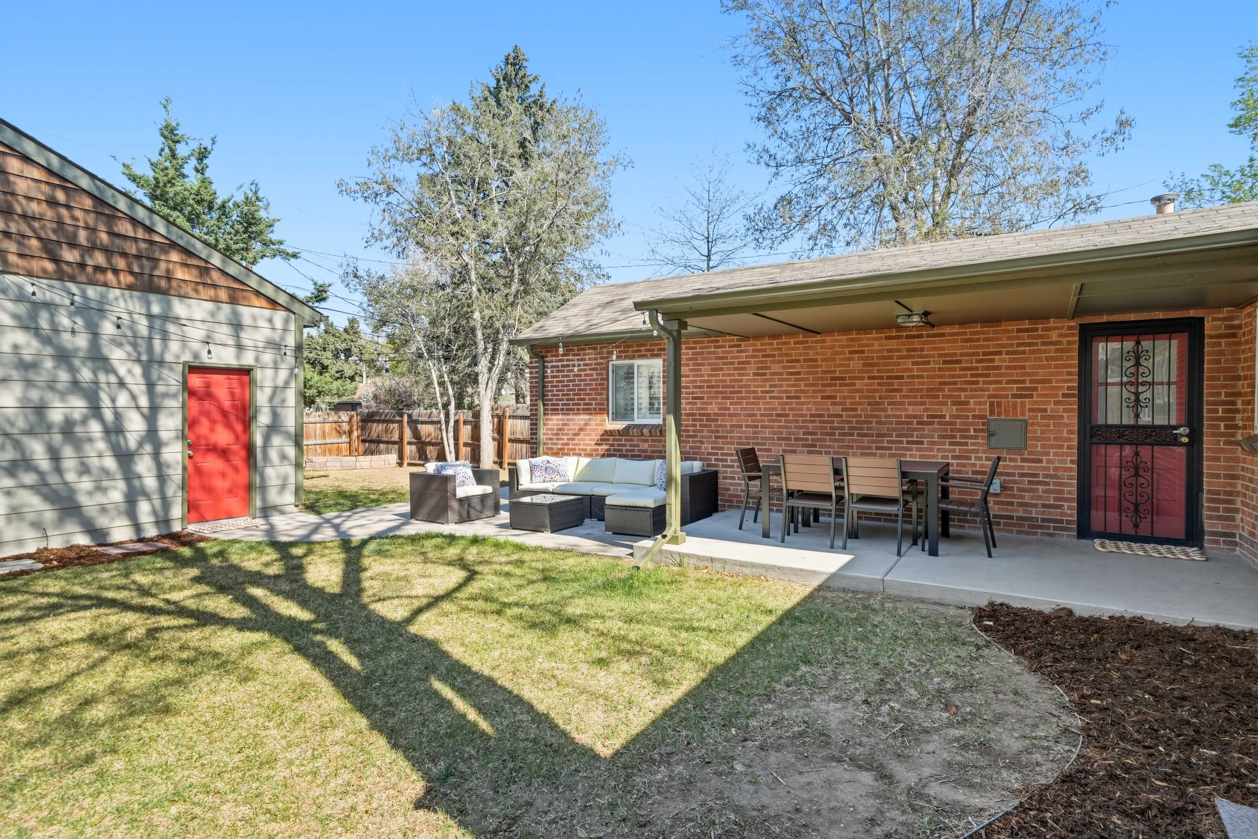 2949 Krameria St(MLS)-9.jpg