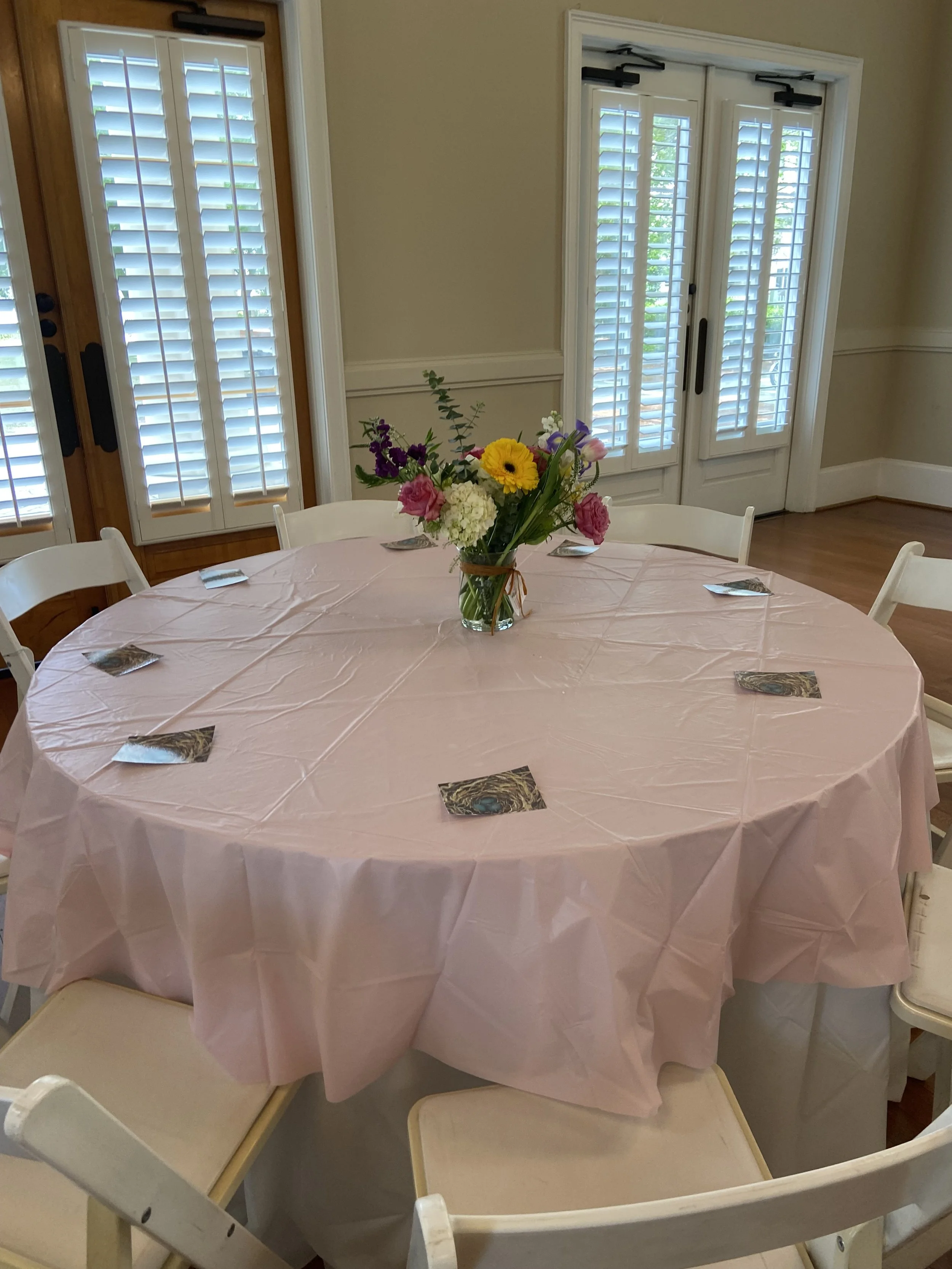 Spring Bruncheon Table:Flowers.jpeg