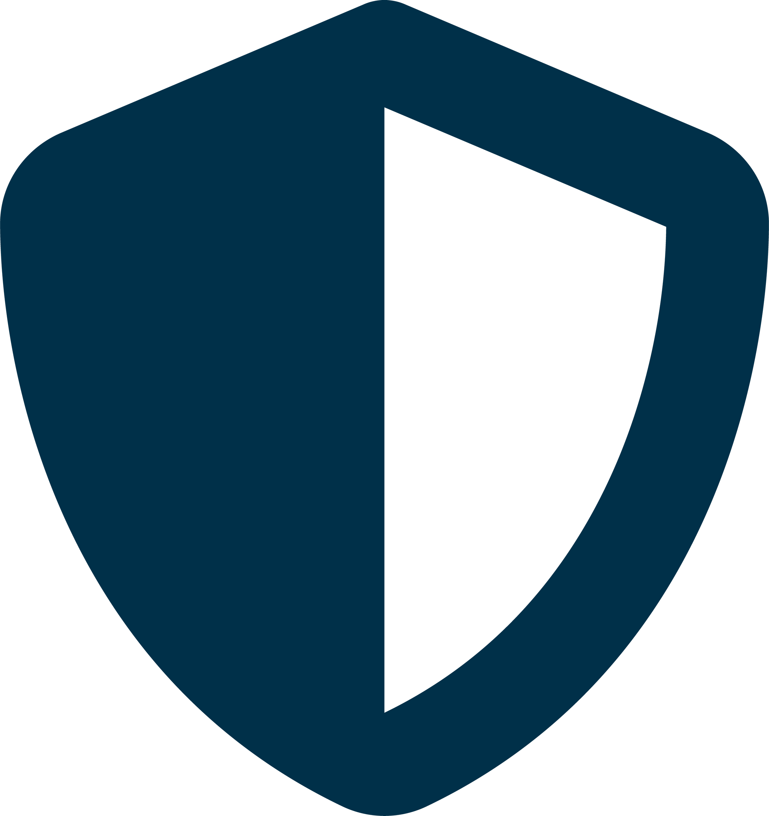A black and dark blue shield emblem with a vertical line dividing the shield into two halves.