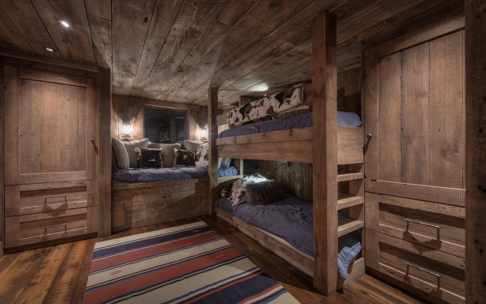 Historic Cabin Remodel Allenspark CO Custom Homes (25).JPG