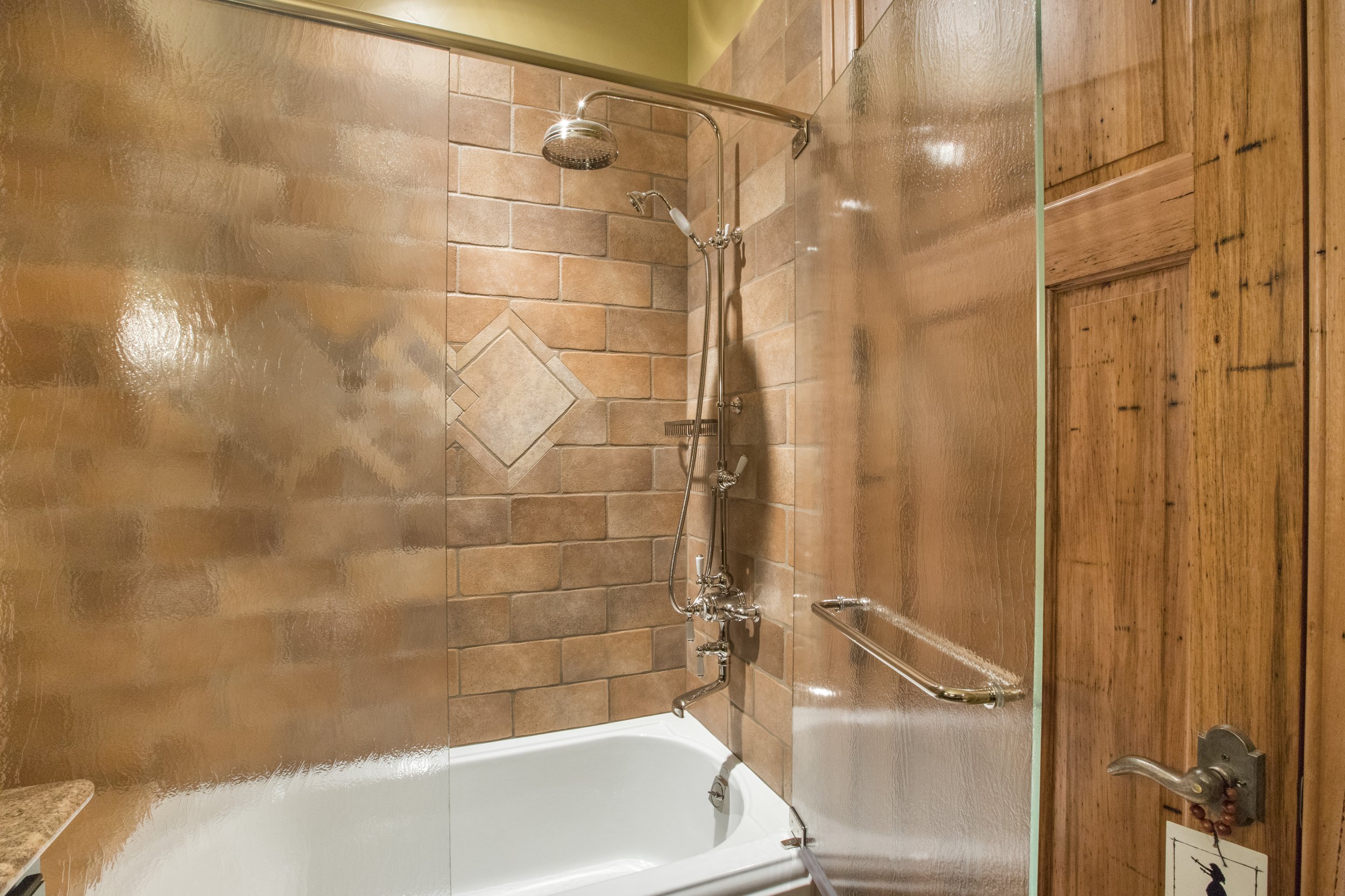 Big Thompson Canyon - Custom Homes Loveland CO (16).jpg