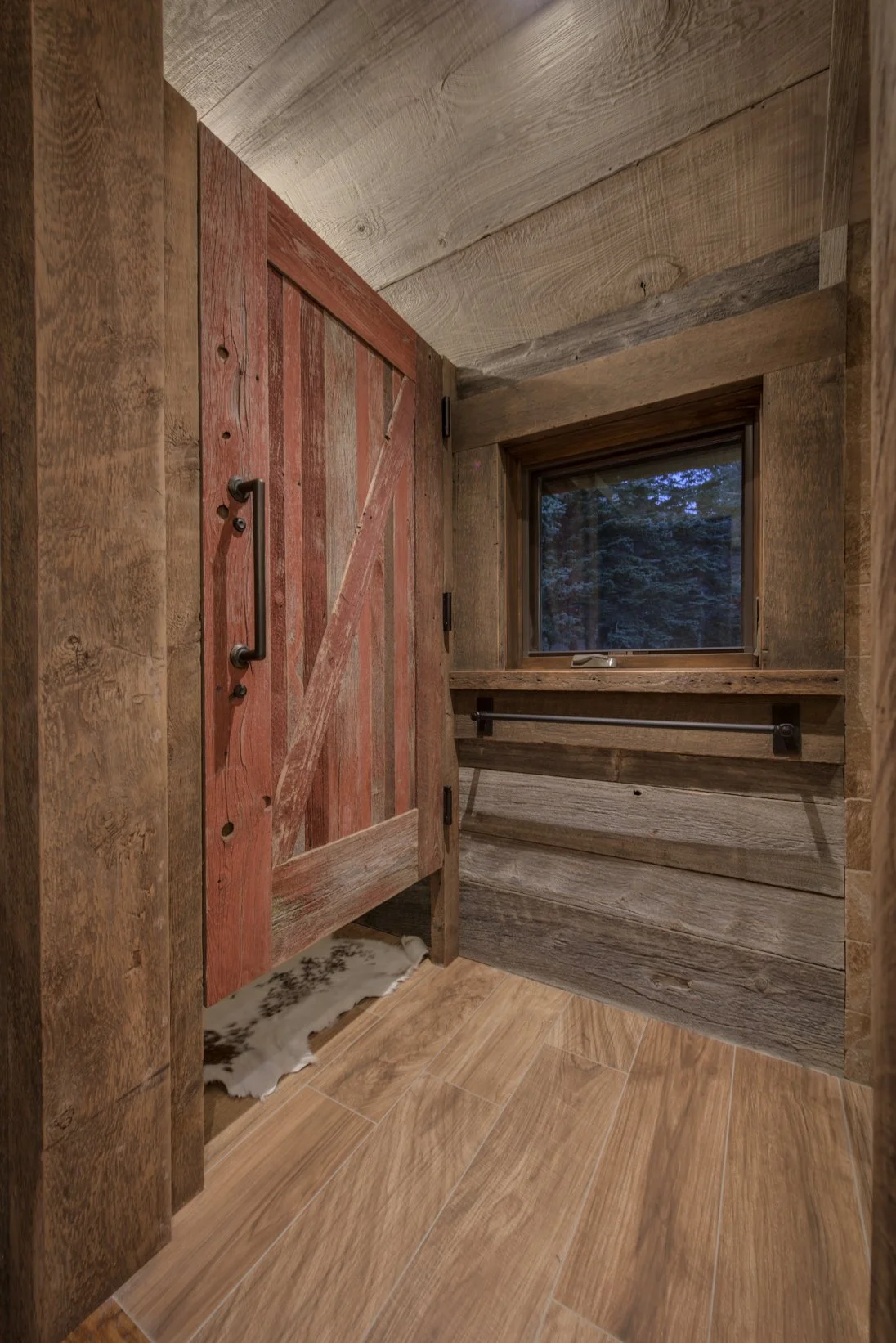 Historic Cabin Remodel Allenspark CO Custom Homes (16).JPG