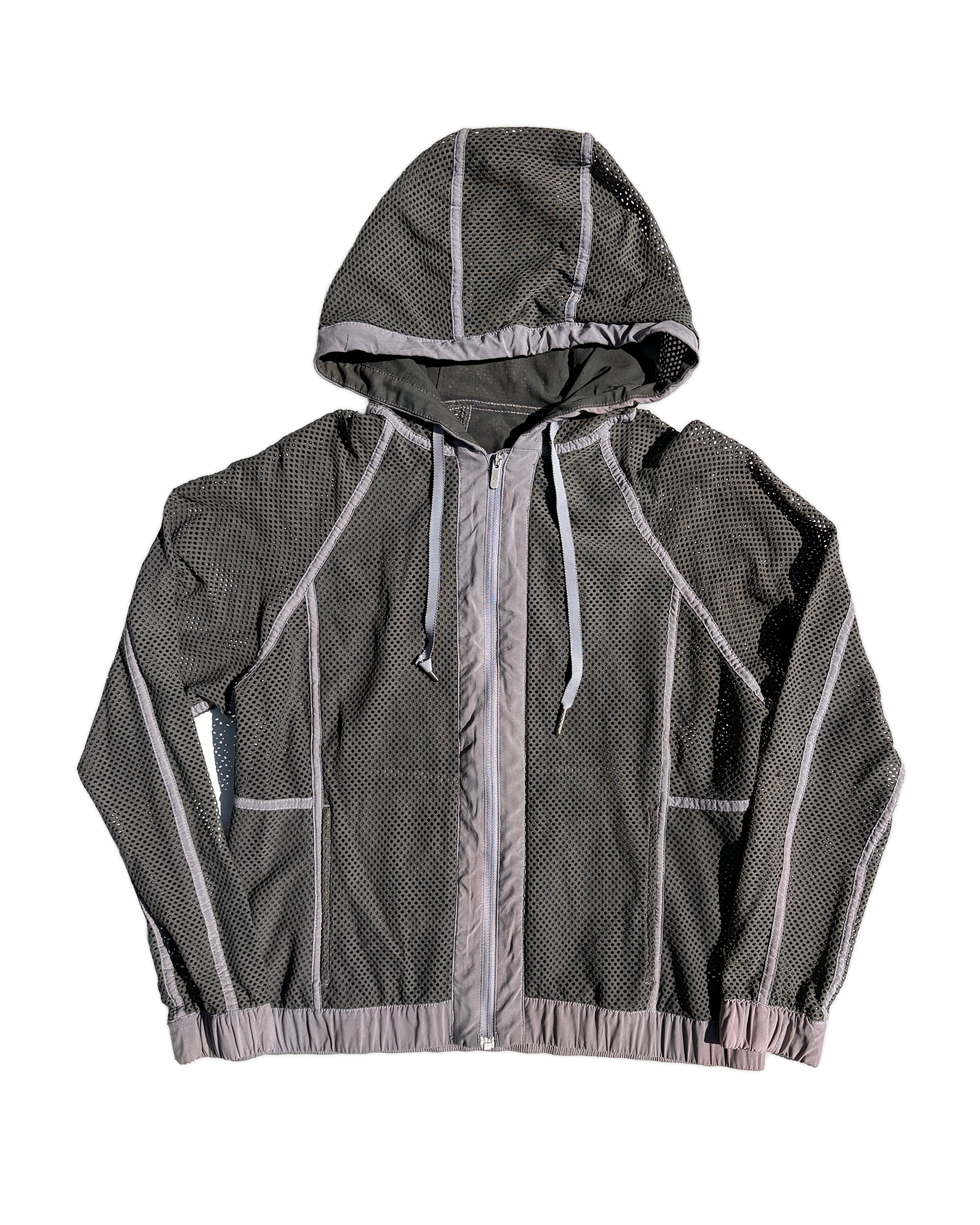 LULULEMON_NET_FRONT.png