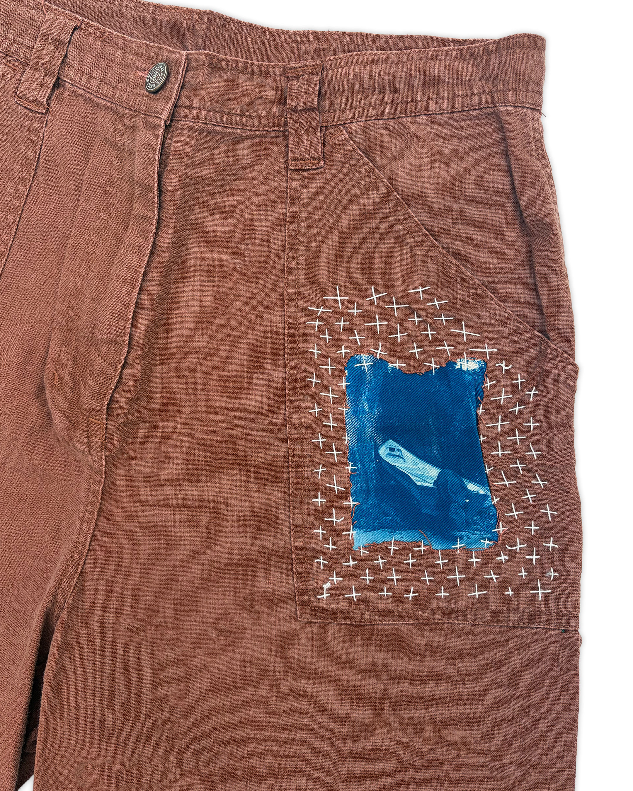 BROWN_CAPRI_DETAIL2.png