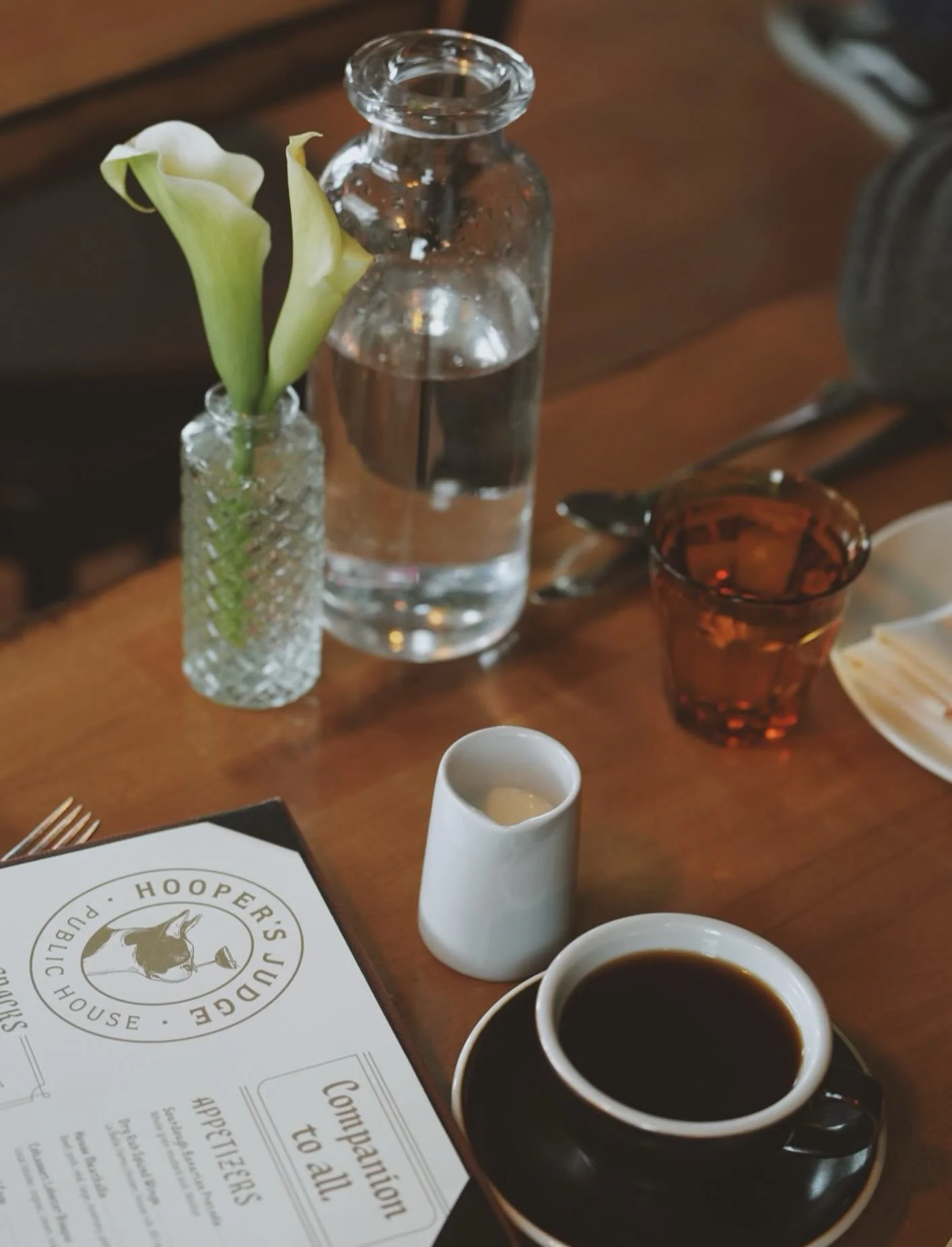 You know @seabird_coffee is right across the street AND you can get a nice fresh cup right here alongside our brunch menu every Saturday and Sunday from 11am-4pm!